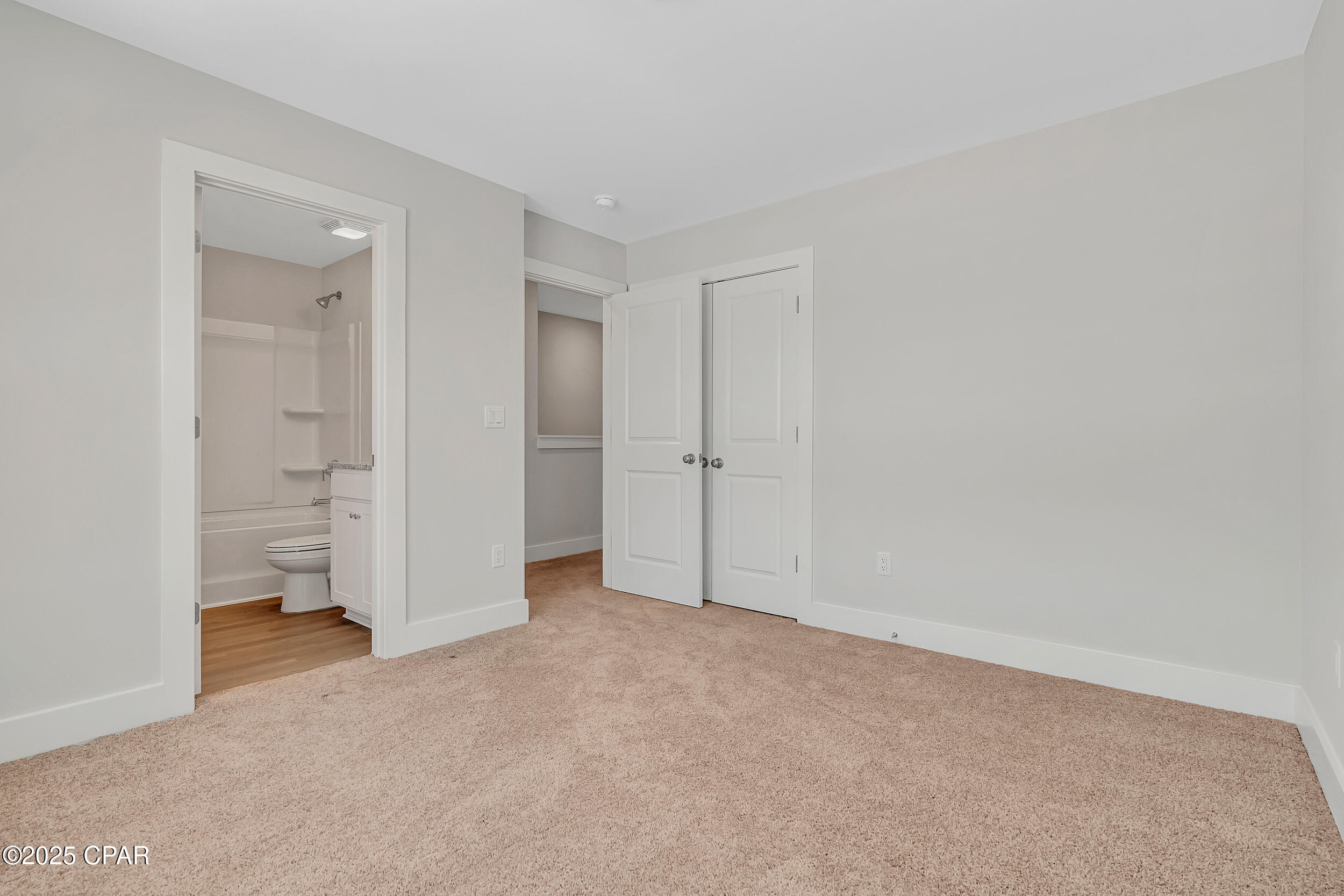 Colonial Landing - Residential