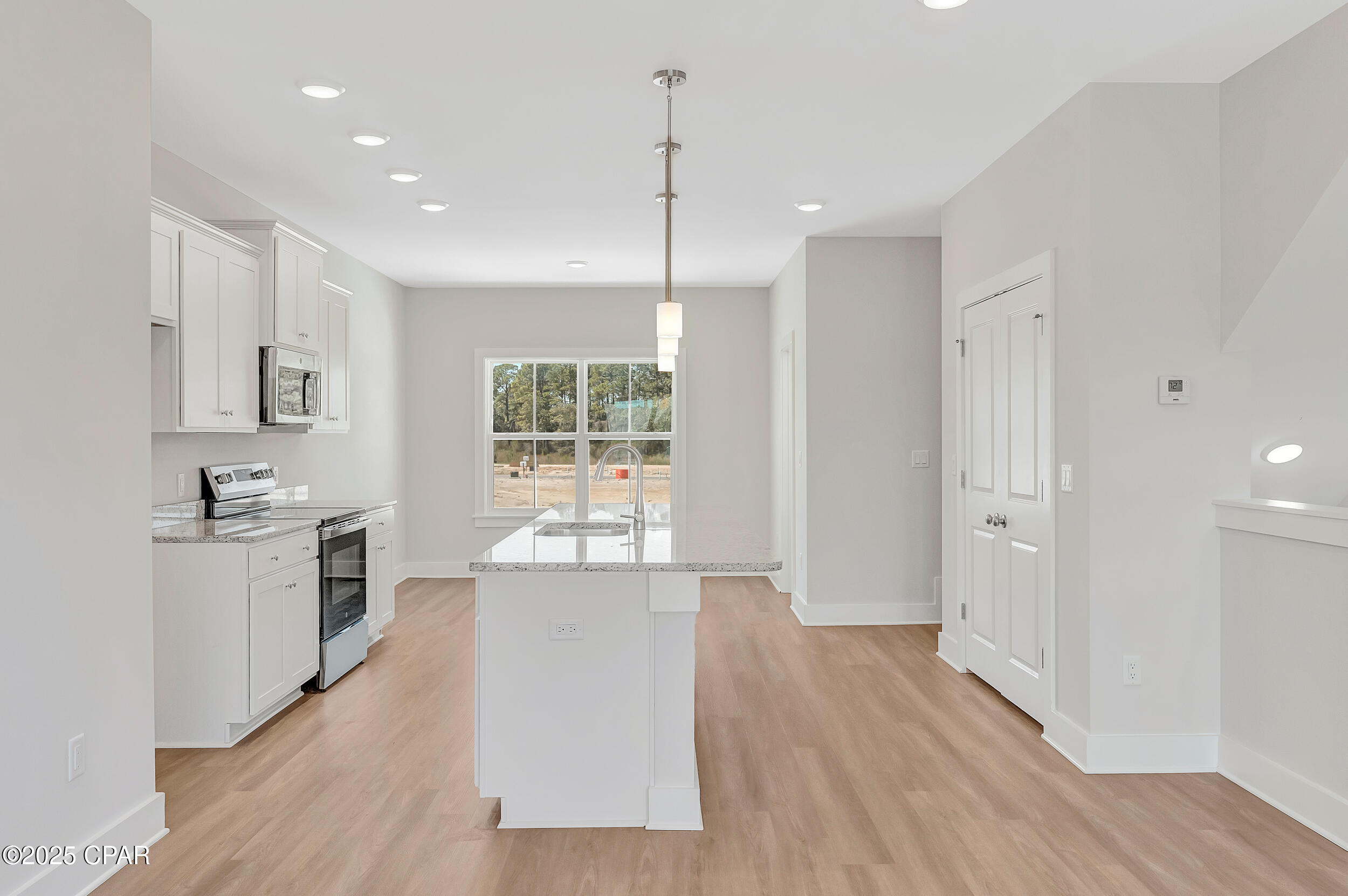 Colonial Landing - Residential