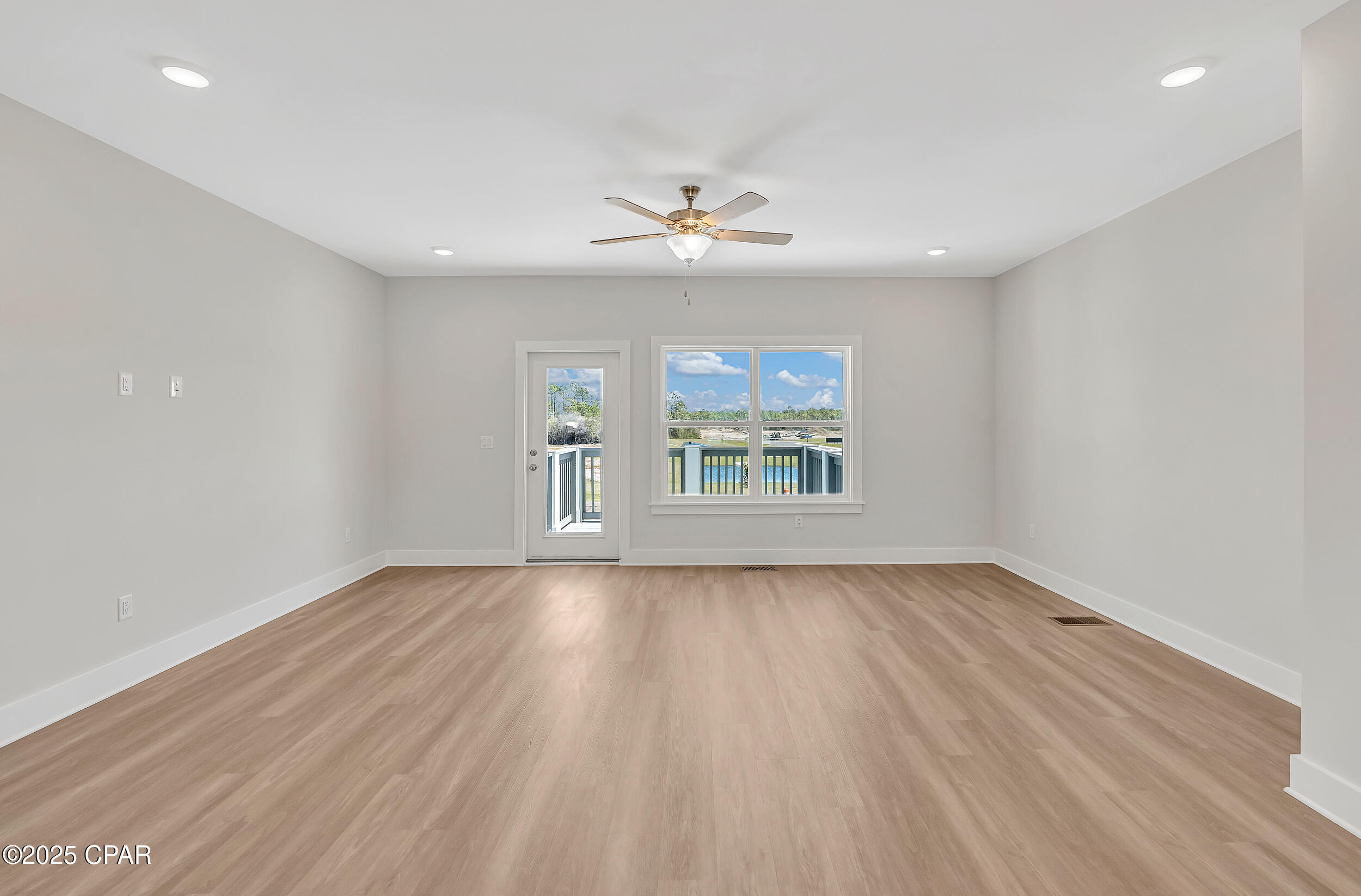 Colonial Landing - Residential