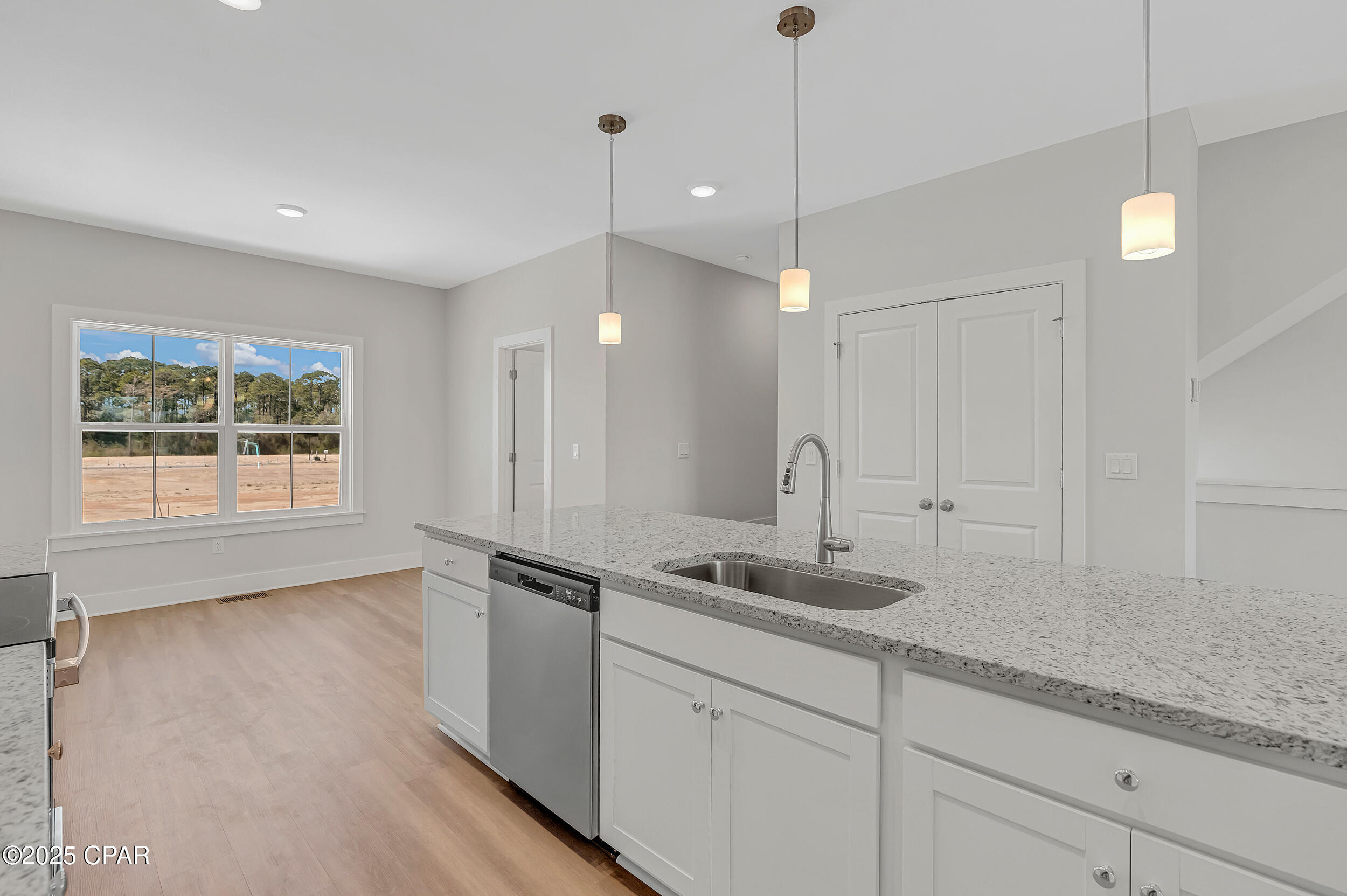 Colonial Landing - Residential