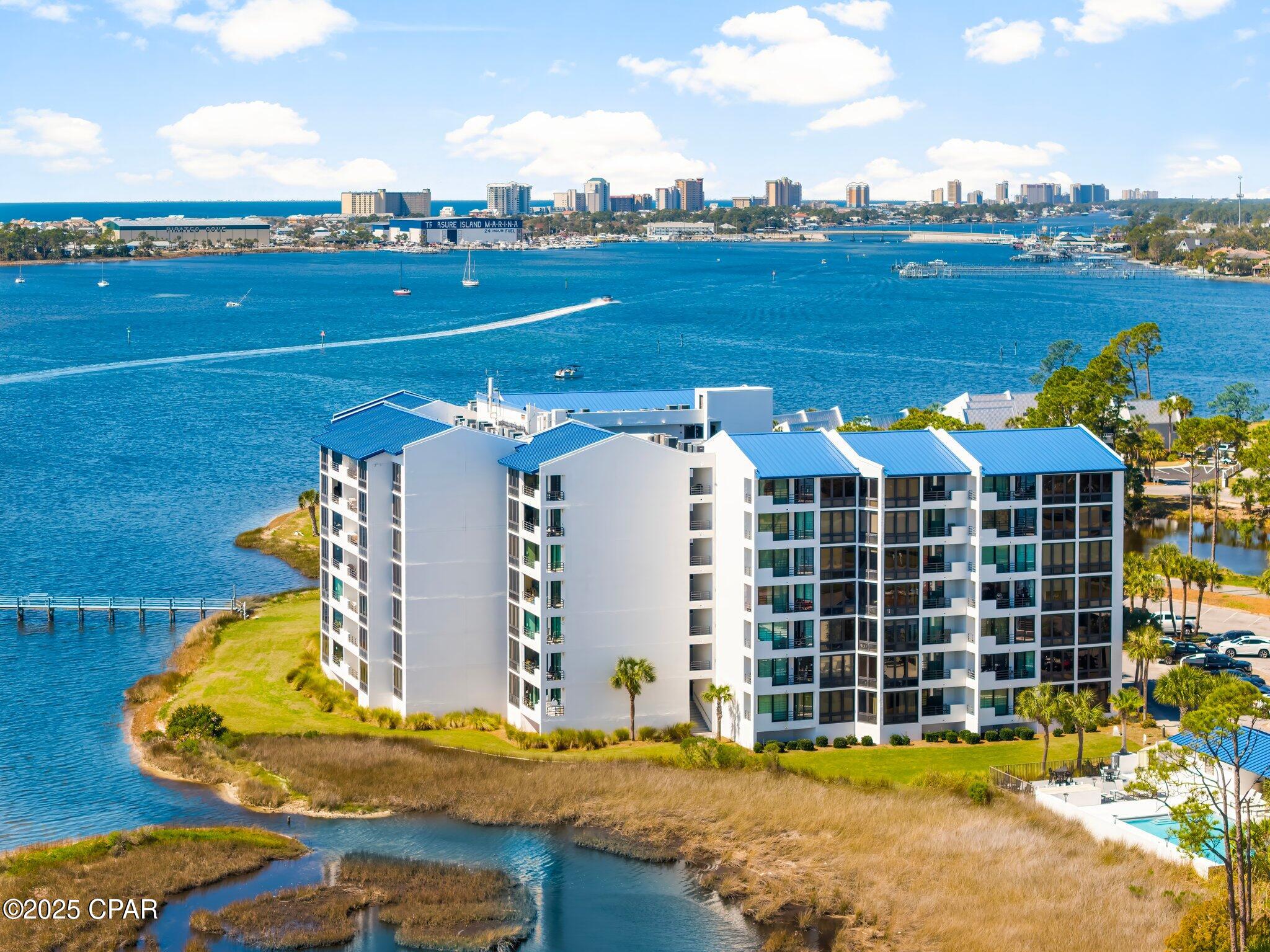 Lagoon Towers Phase I - Residential