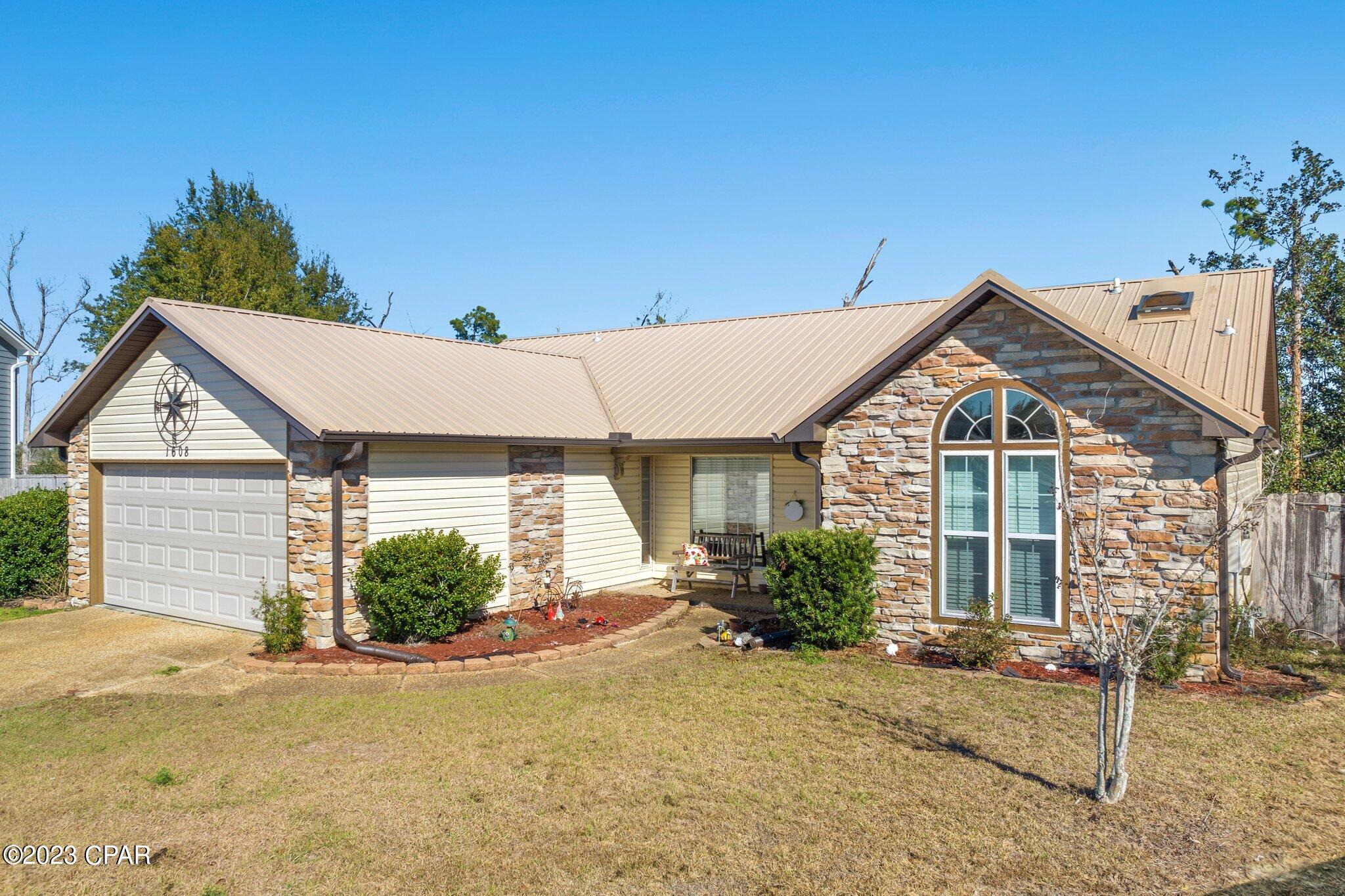 [No Recorded Subdiv] - Residential