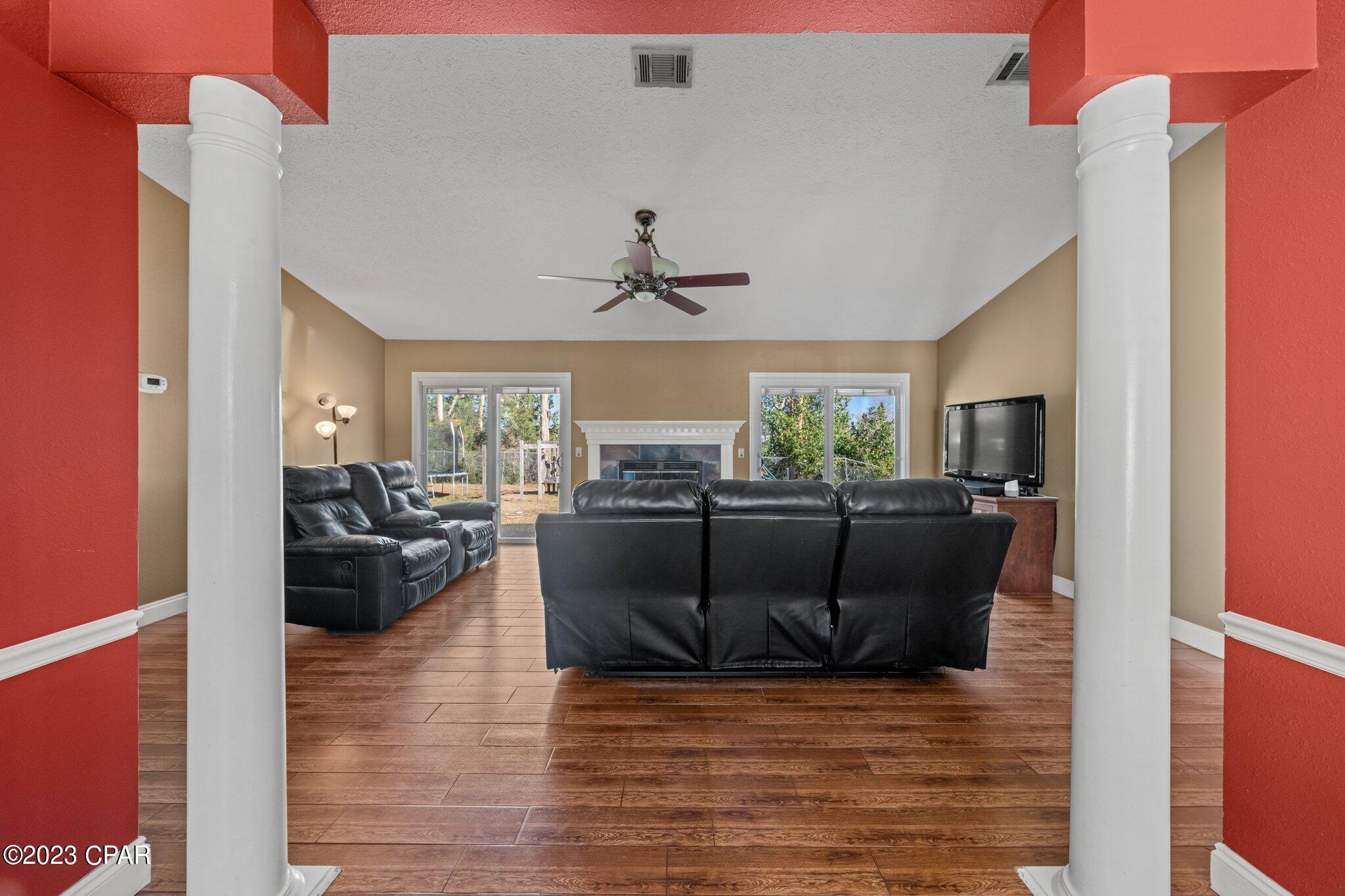 [No Recorded Subdiv] - Residential