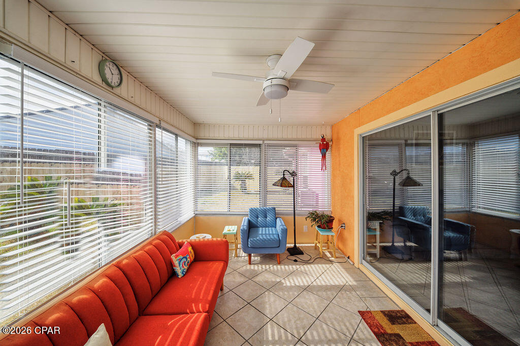 Bid-A-Wee Beach 1st Add - Residential