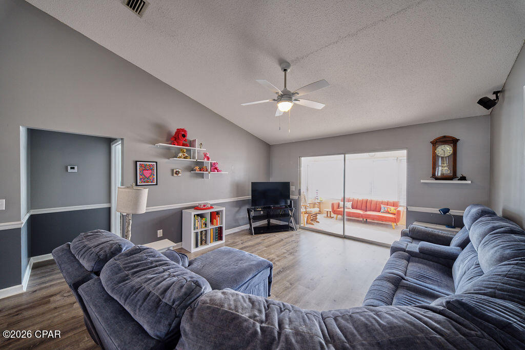 Bid-A-Wee Beach 1st Add - Residential