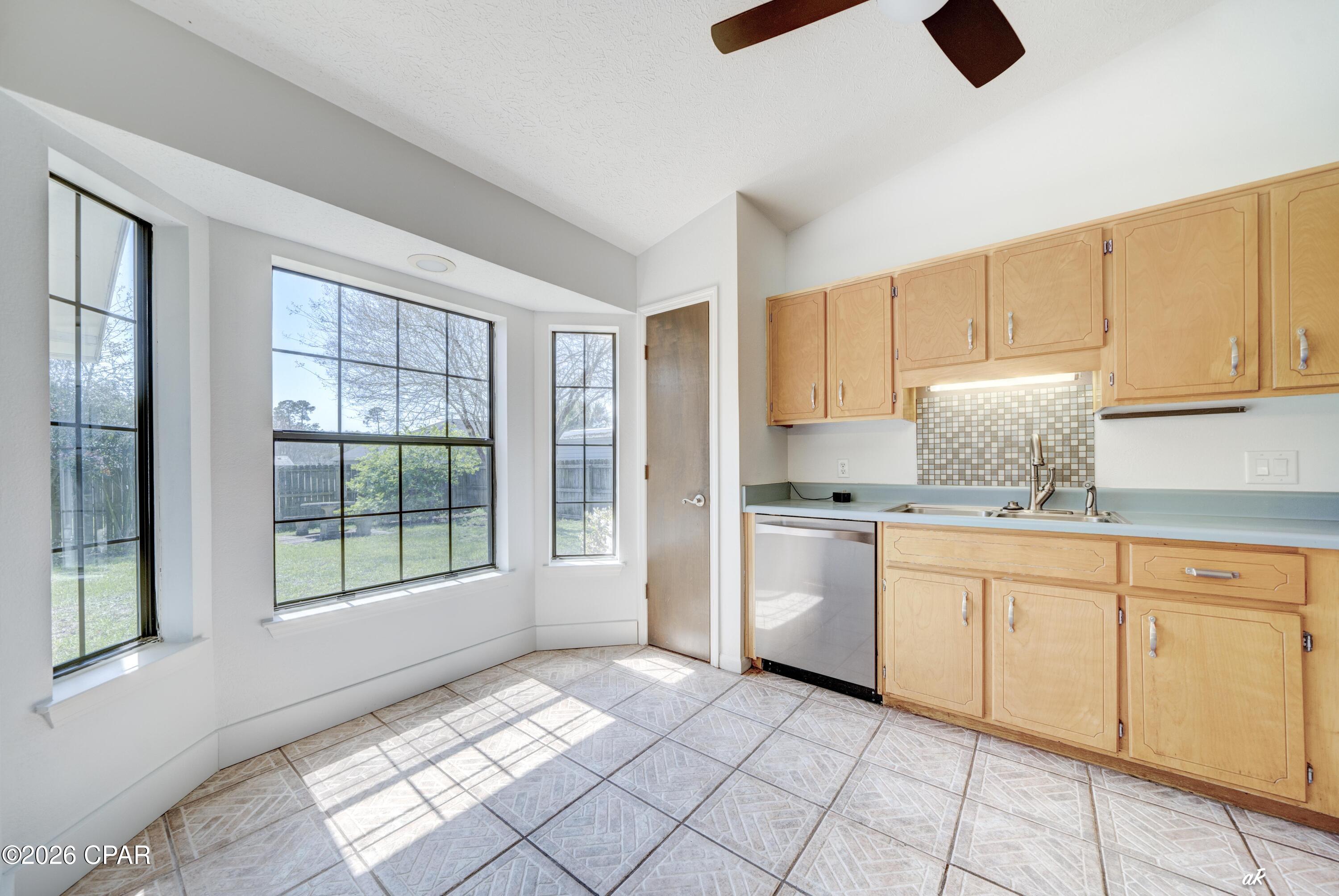 Treasure Palms - Residential Lease