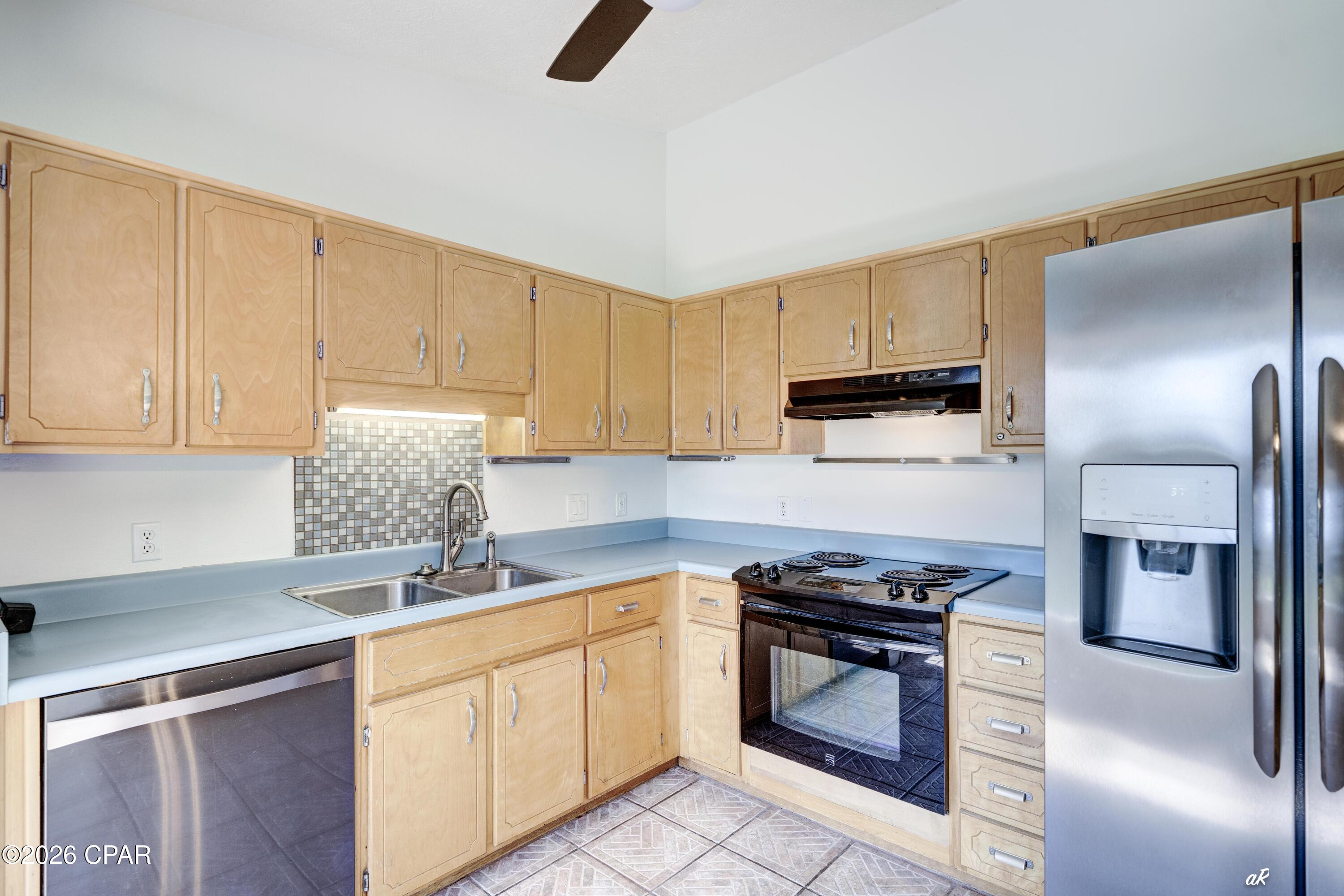 Treasure Palms - Residential Lease