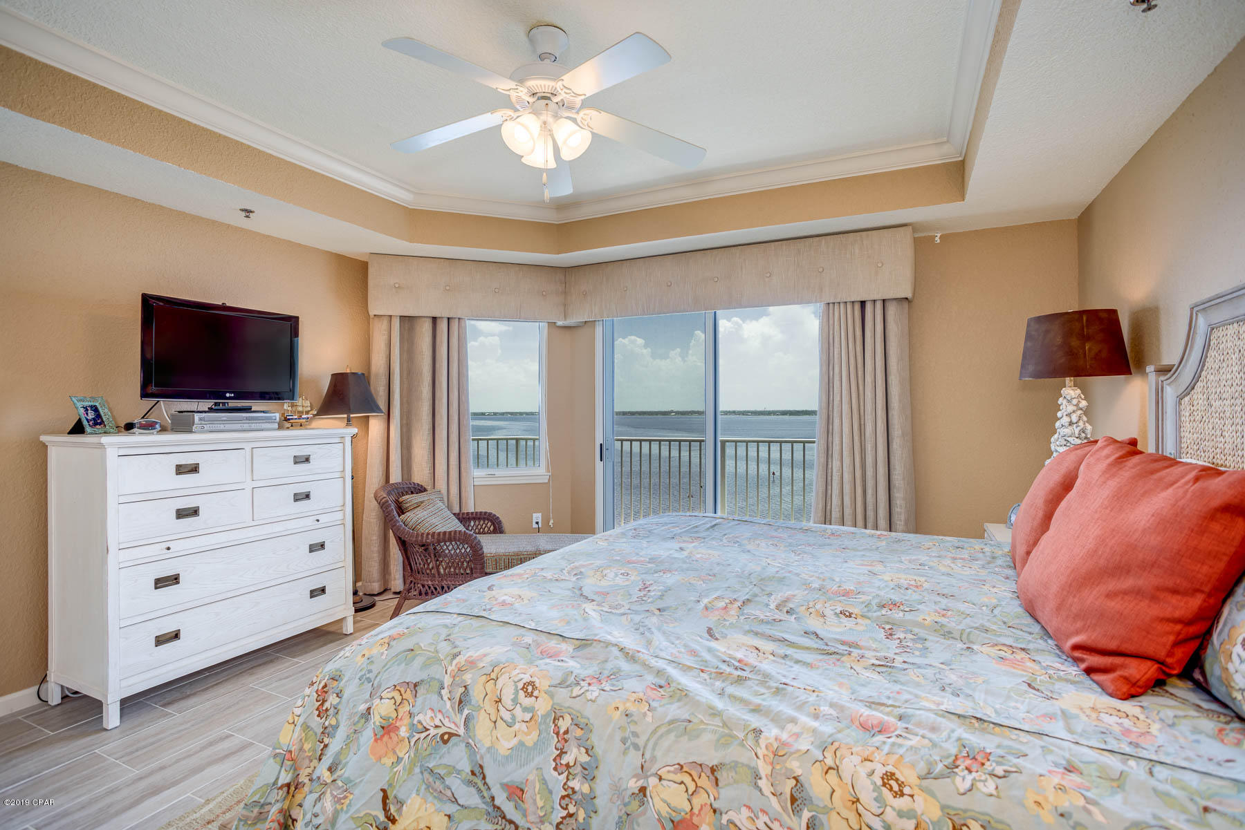 Hibiscus By The Bay - Residential