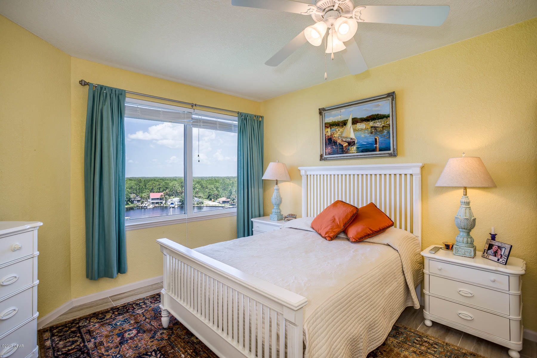 Hibiscus By The Bay - Residential