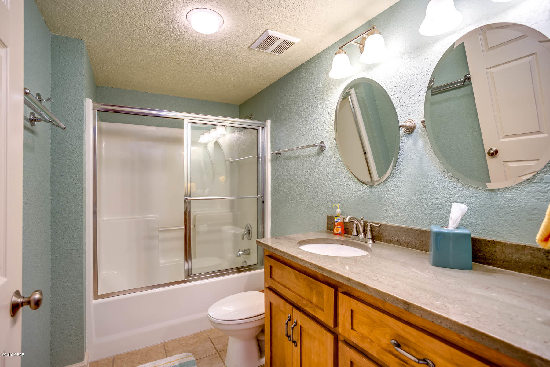 Hibiscus By The Bay - Residential