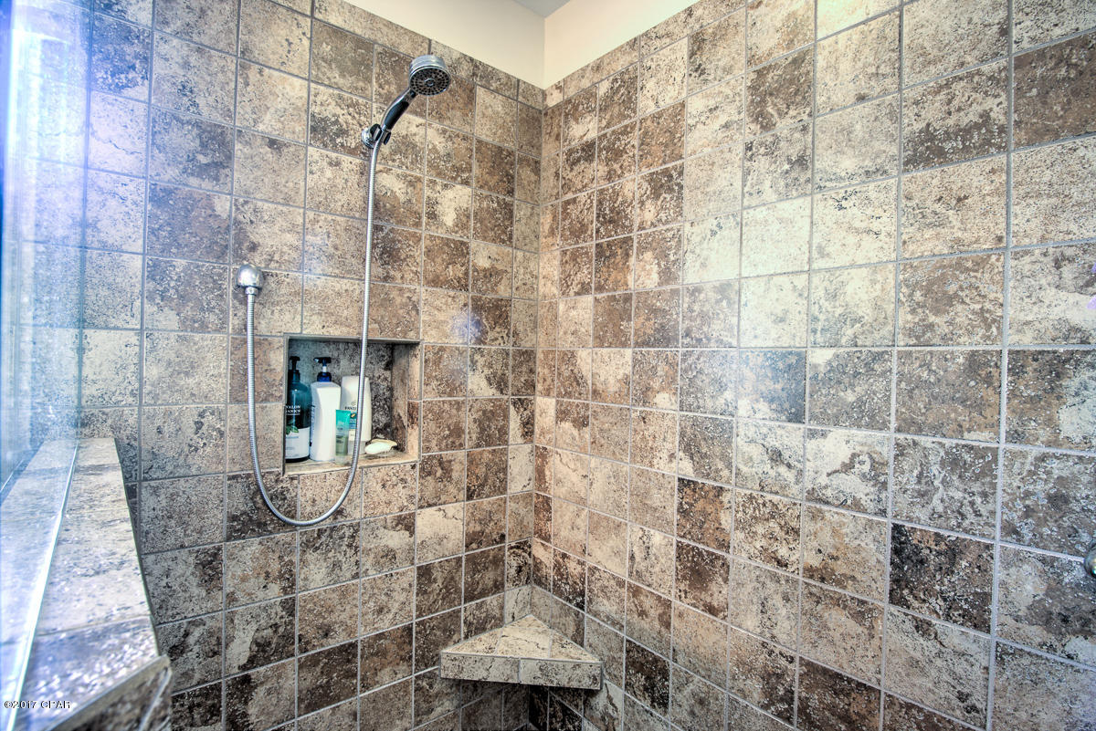 Grand Lagoon Shores 1 - Residential