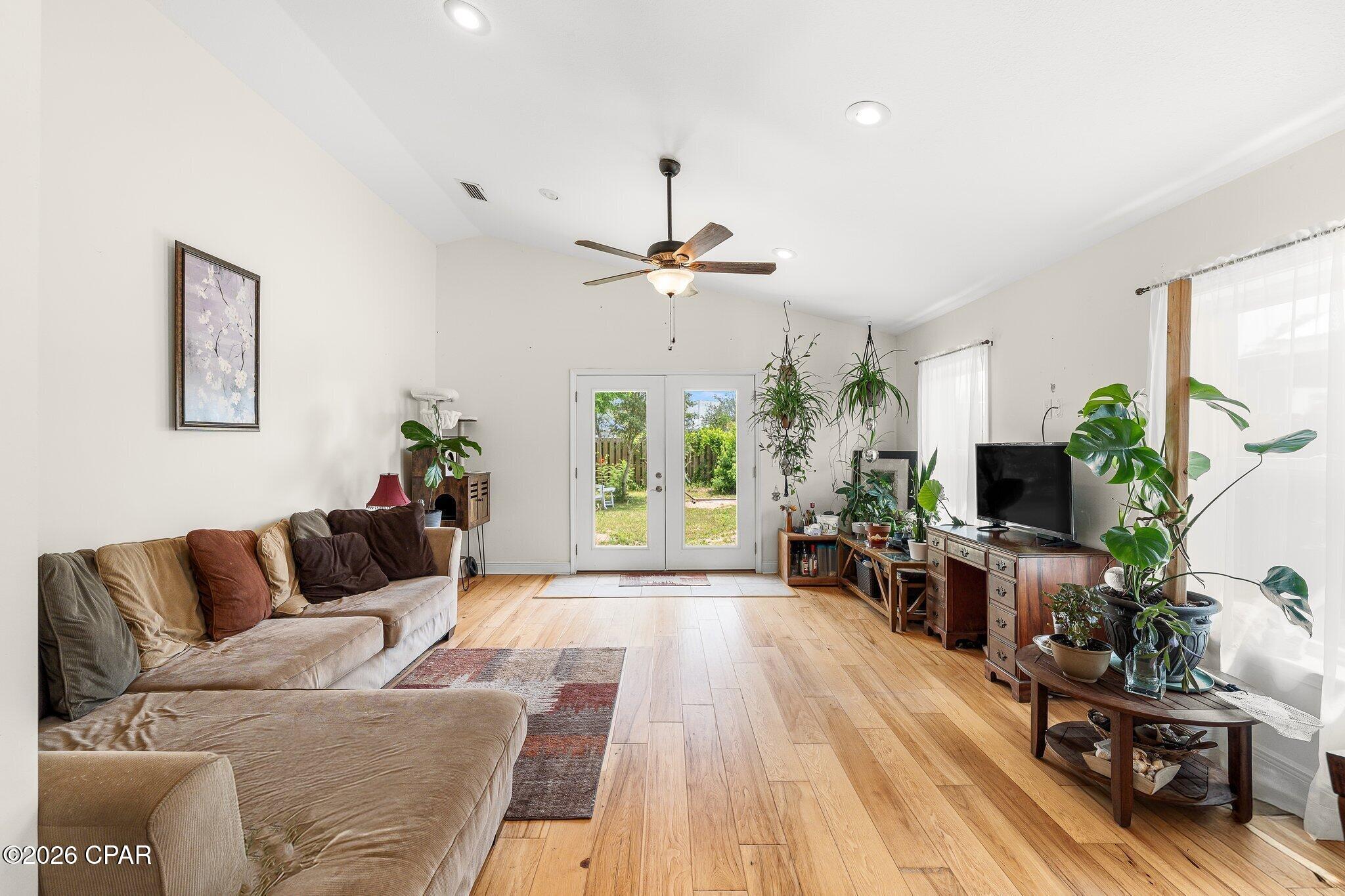 Beacon By The Sea - Residential