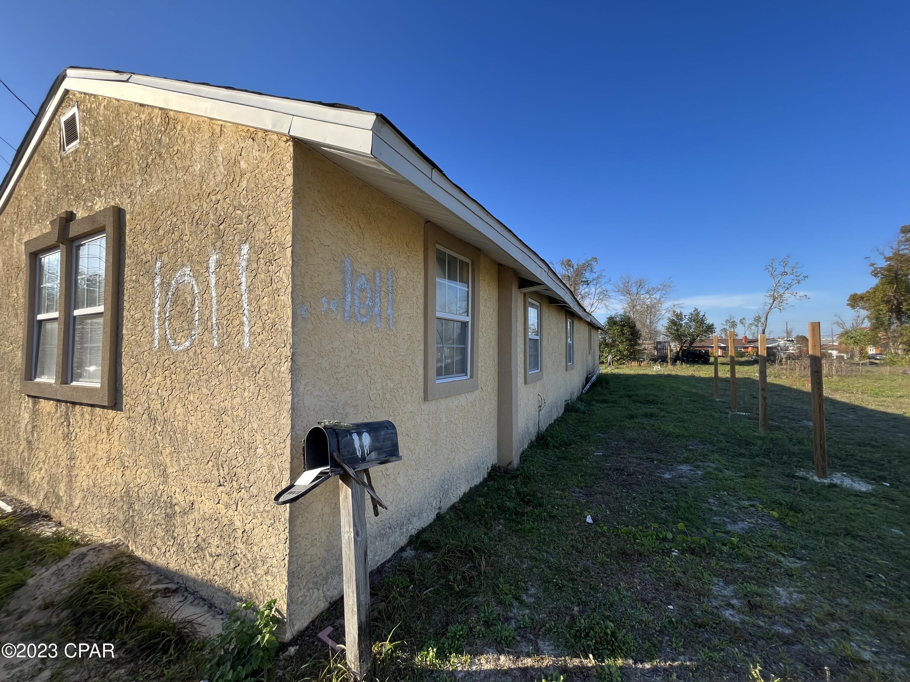 [No Recorded Subdiv] - Residential