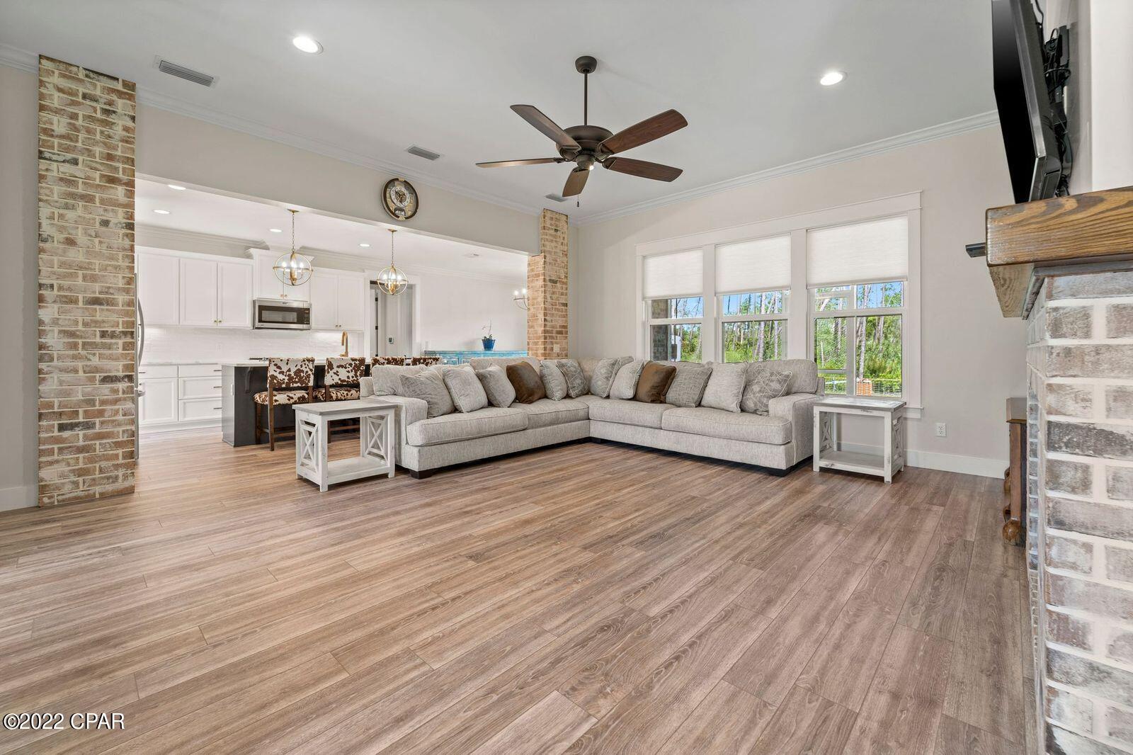 Cedar Creek Chase Ph 1 - Residential