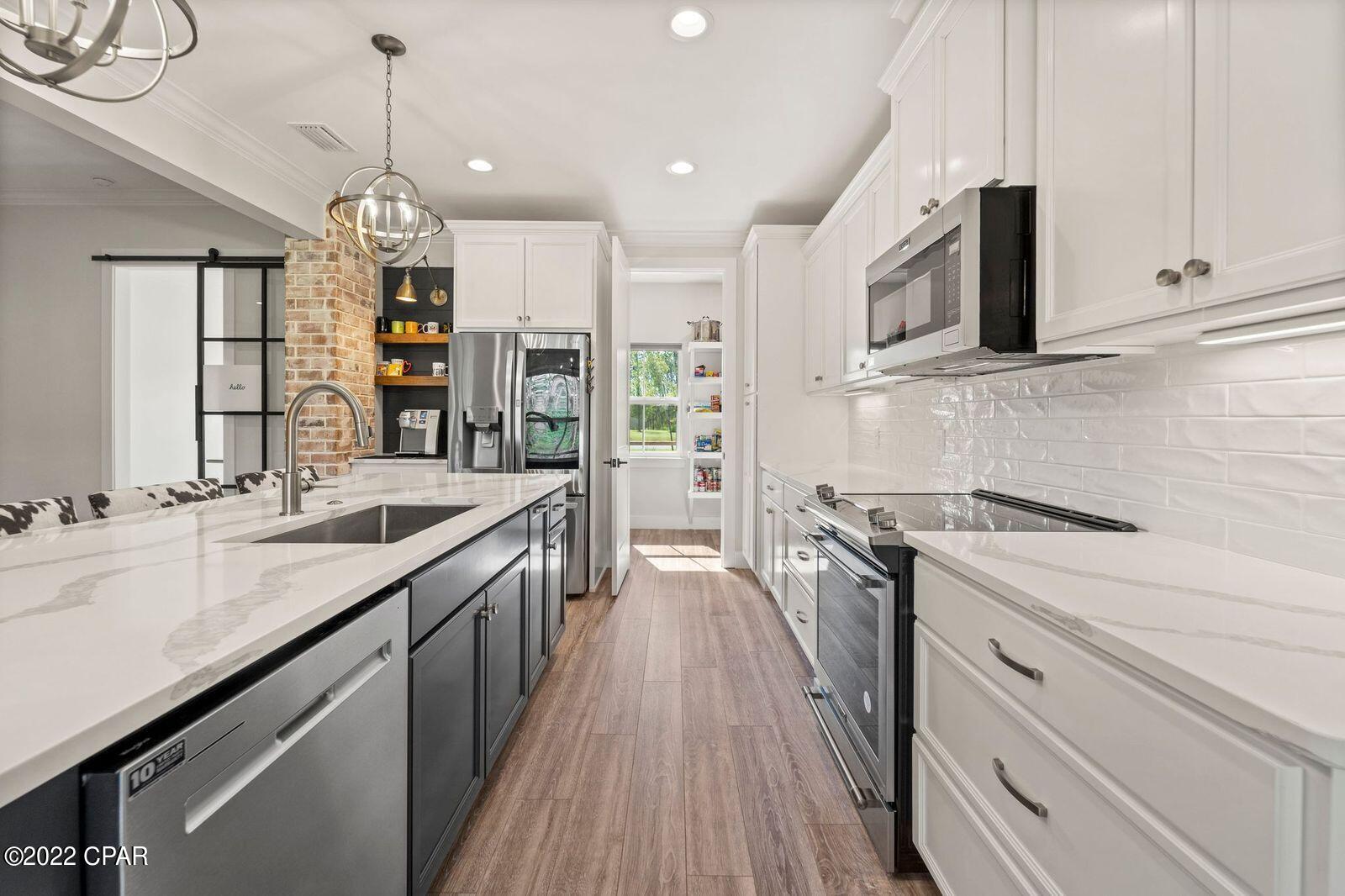 Cedar Creek Chase Ph 1 - Residential