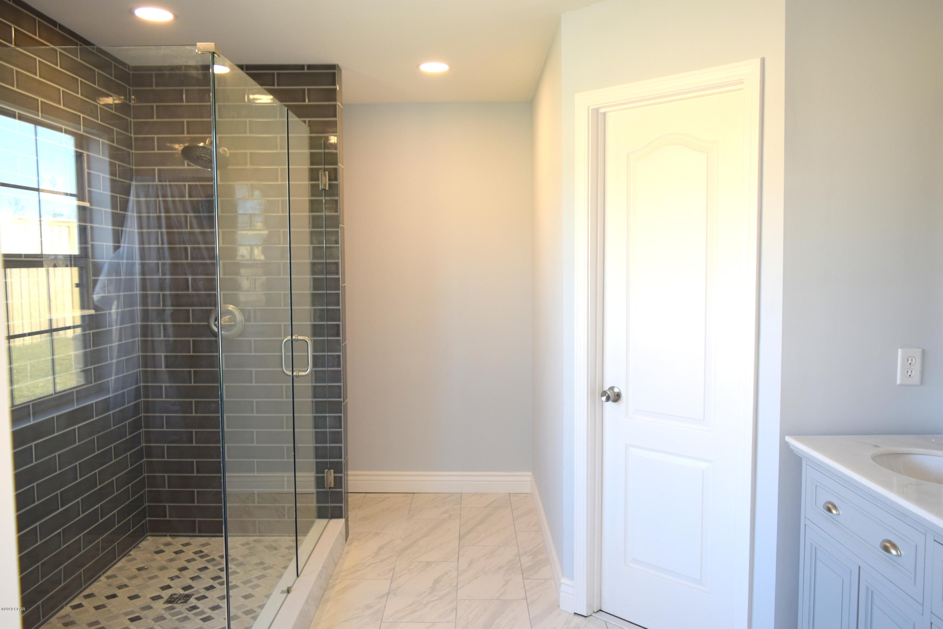 Mowat Highlands Ph II - Residential