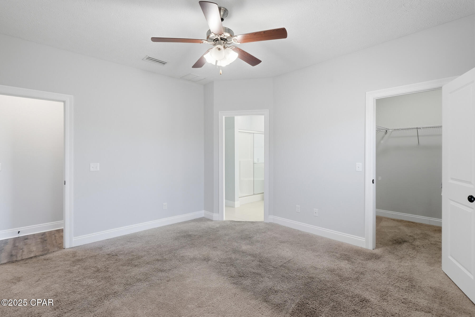 Hutchison's 2nd To Bahama Bch - Residential