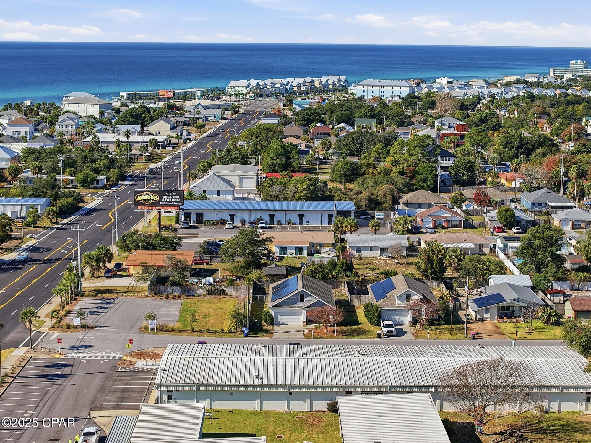 Hutchison's 2nd To Bahama Bch - Residential