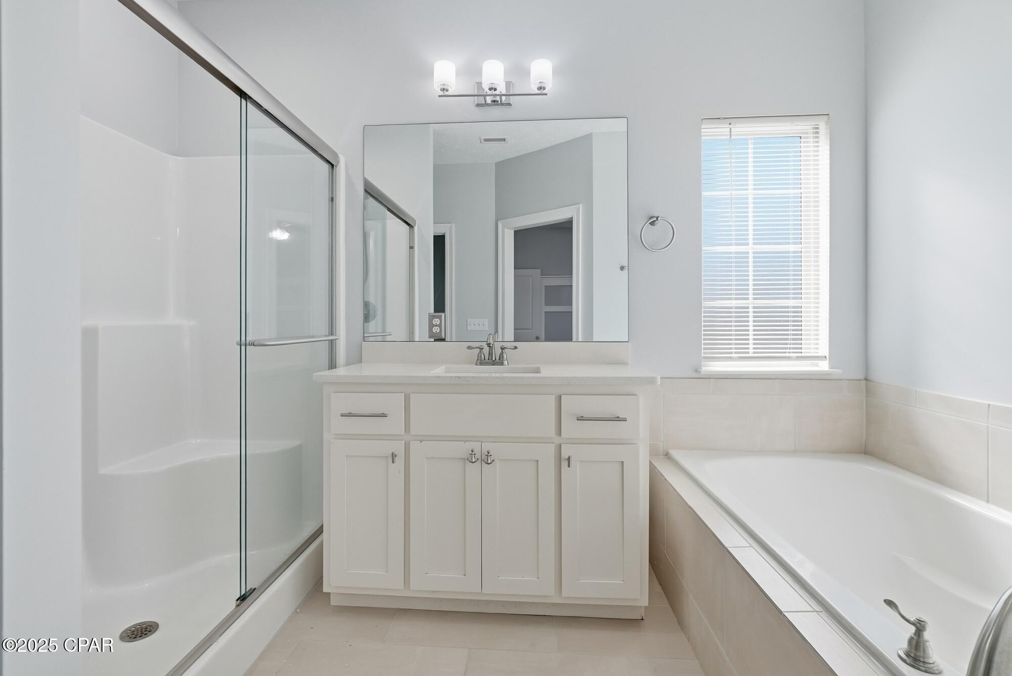 Hutchison's 2nd To Bahama Bch - Residential