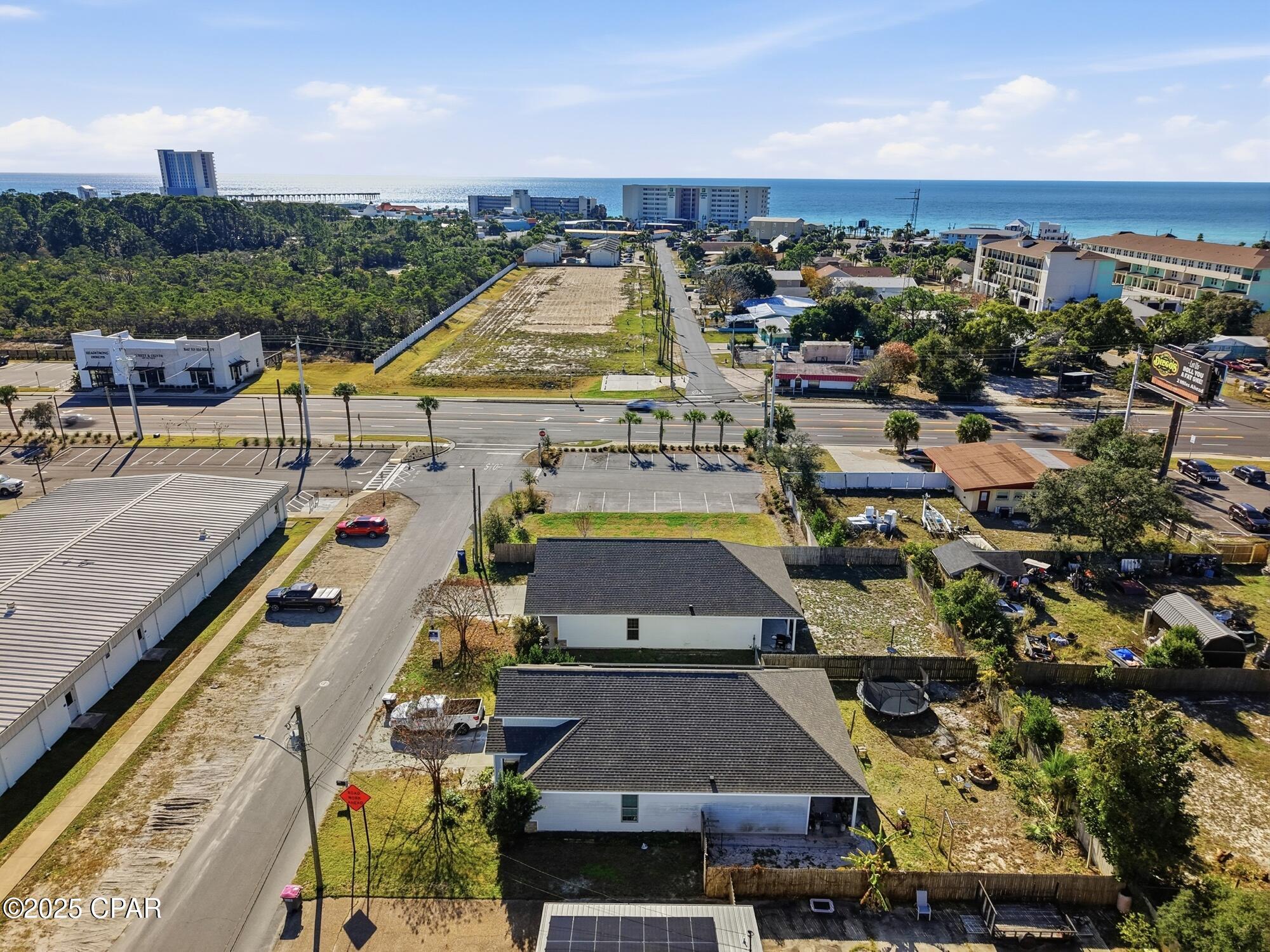 Hutchison's 2nd To Bahama Bch - Residential