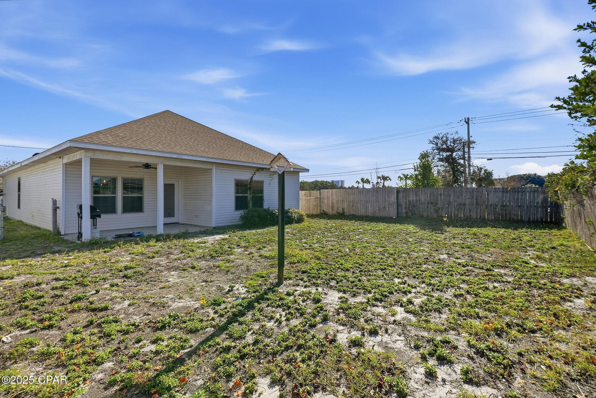 Hutchison's 2nd To Bahama Bch - Residential