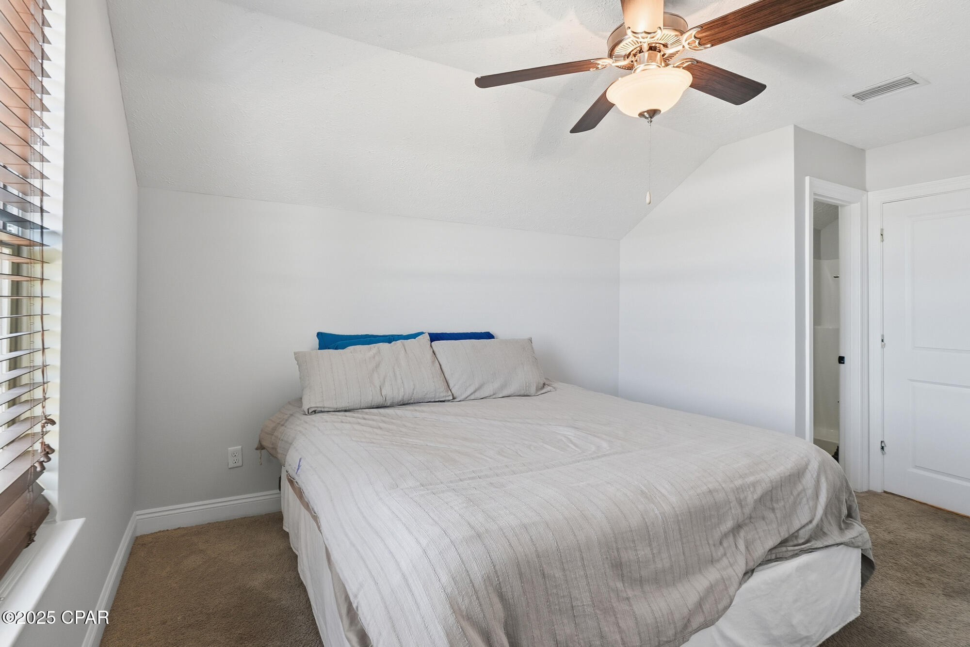 Hutchison's 2nd To Bahama Bch - Residential