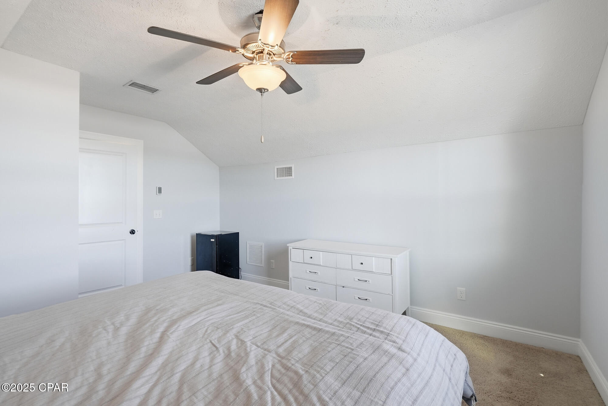 Hutchison's 2nd To Bahama Bch - Residential