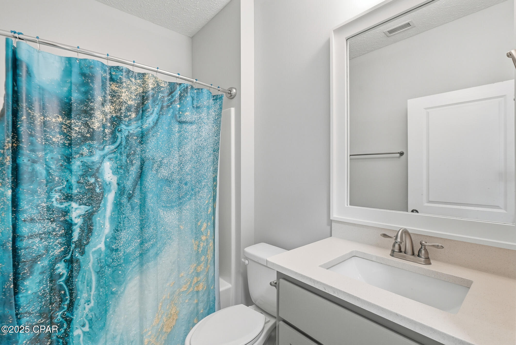 Hutchison's 2nd To Bahama Bch - Residential