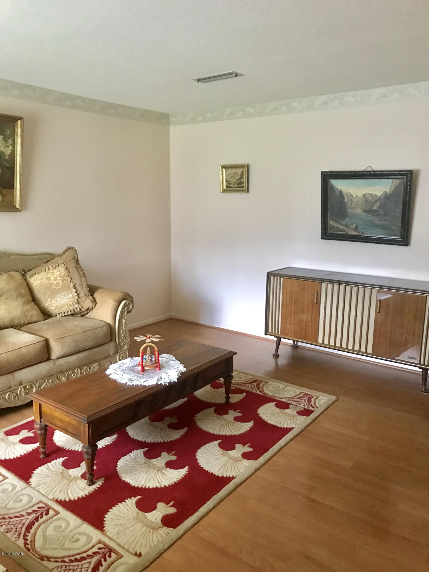 Lannie Rowe Lake Estates U-4 - Residential