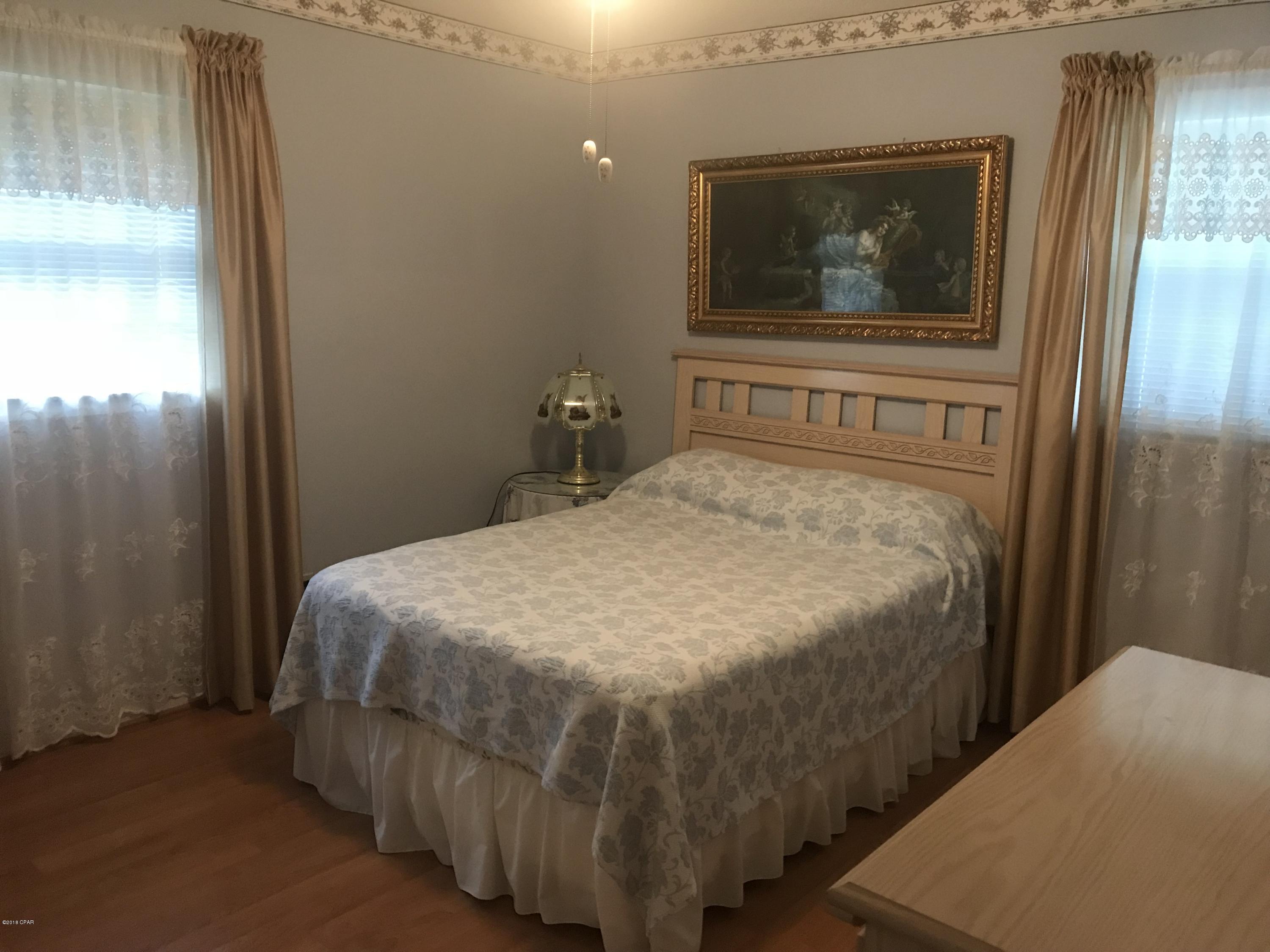 Lannie Rowe Lake Estates U-4 - Residential