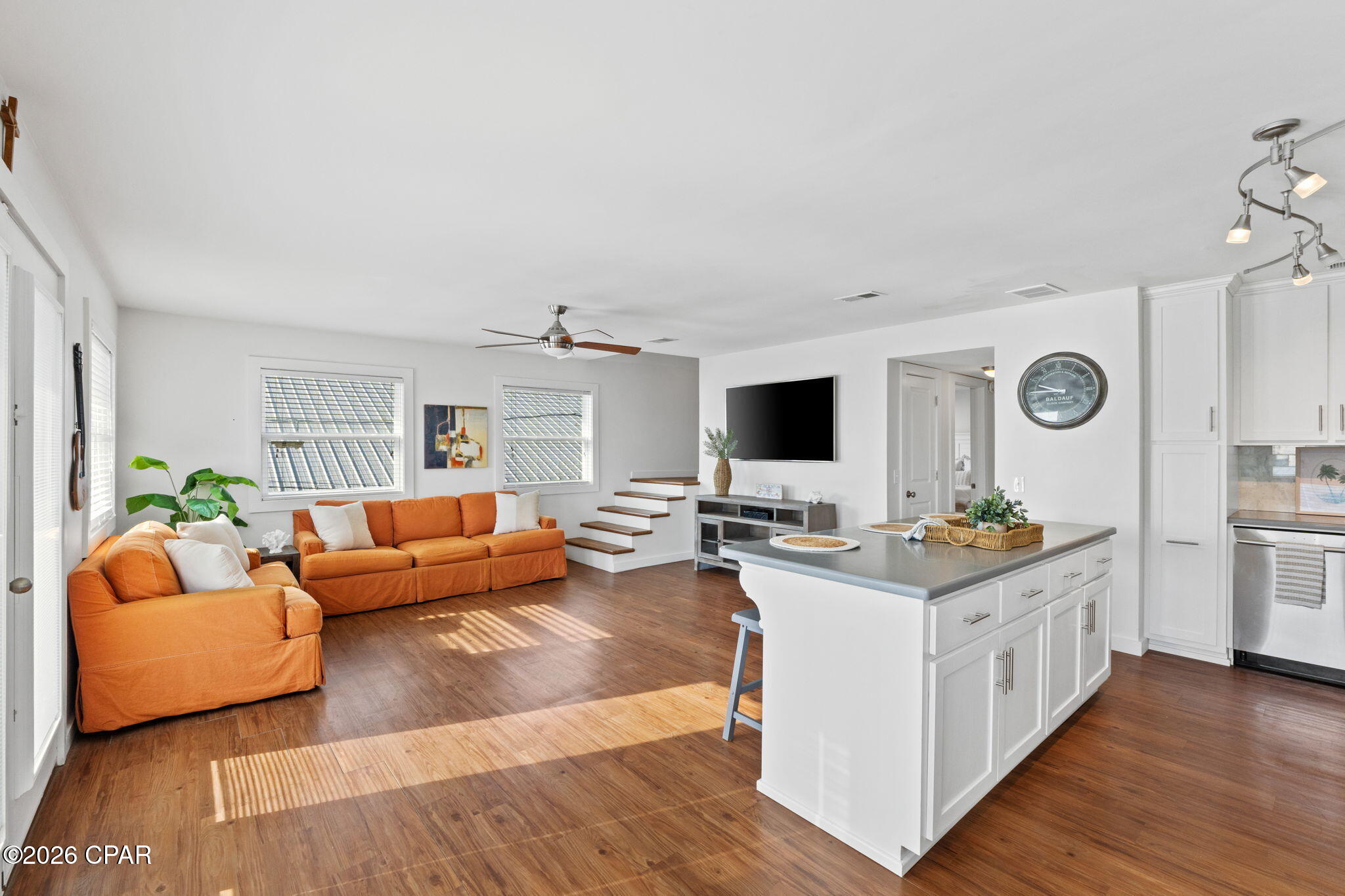 Crescent Beach Unit 1 - Residential