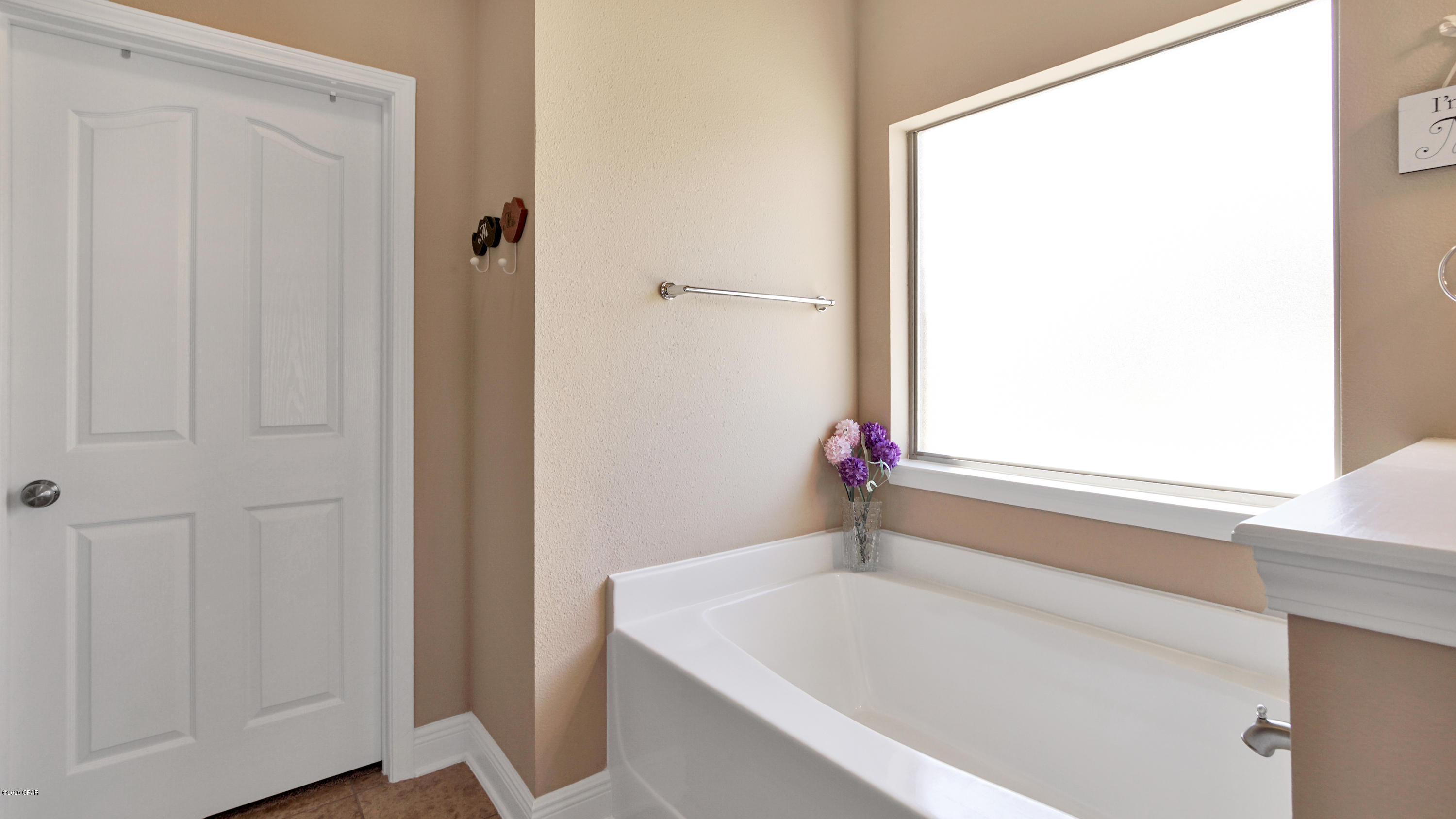 Lake Merial - Residential