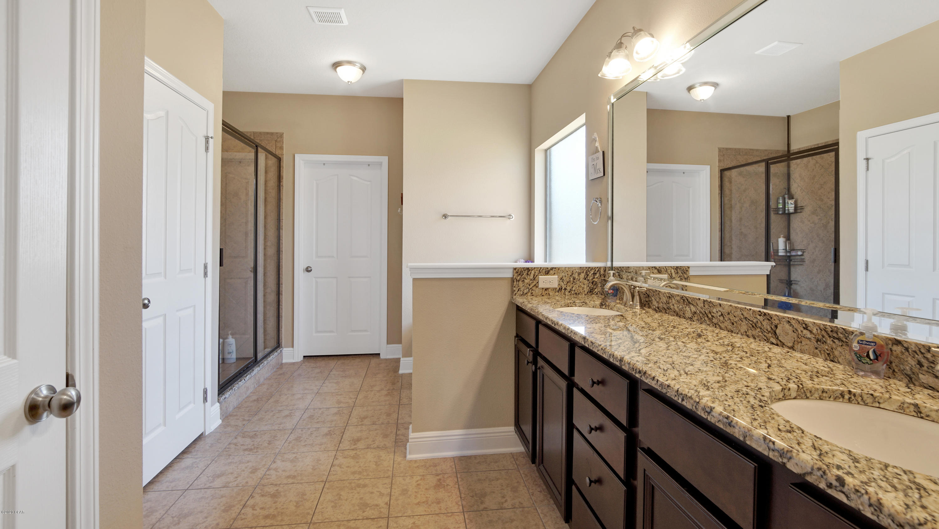 Lake Merial - Residential