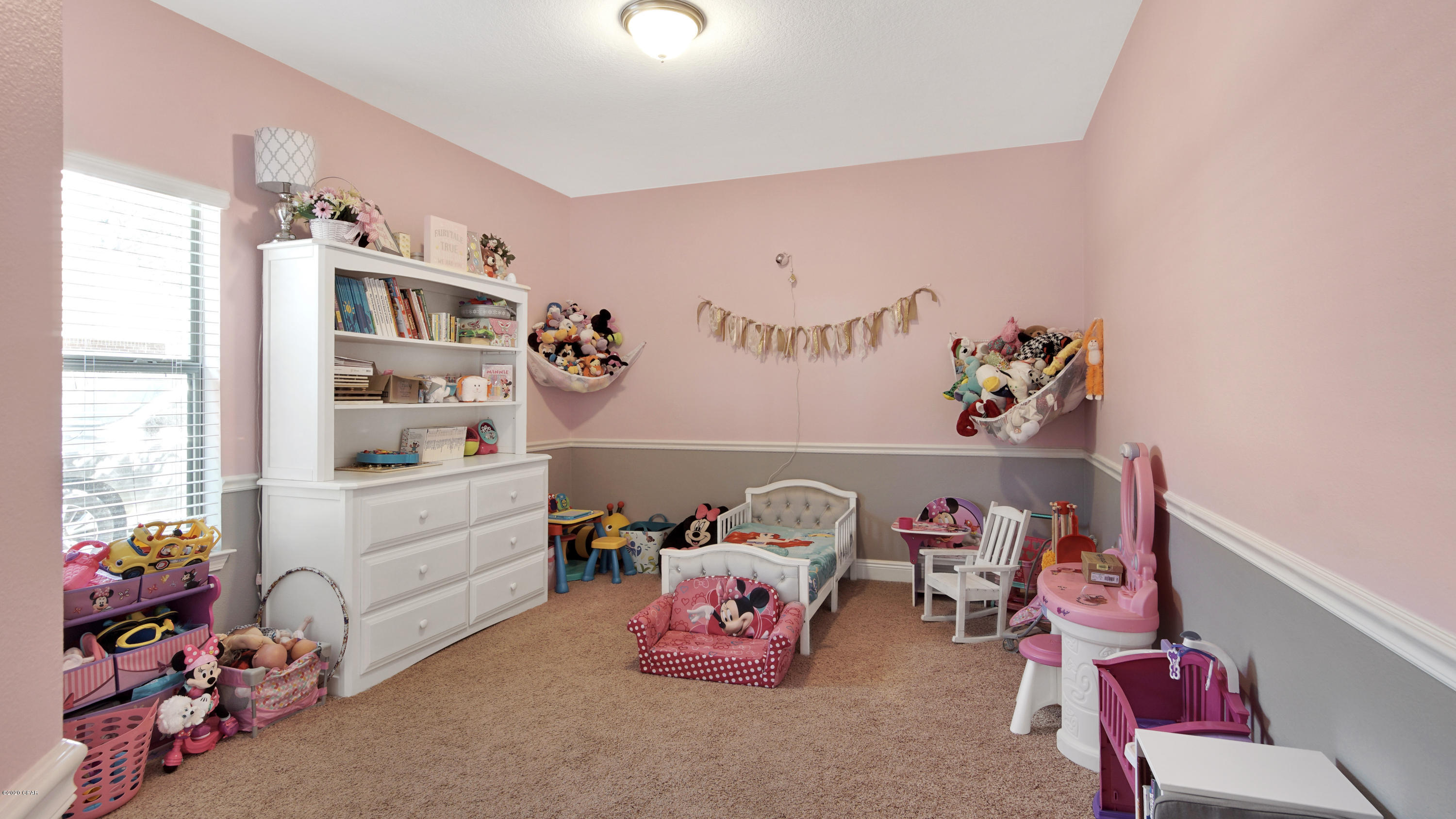 Lake Merial - Residential