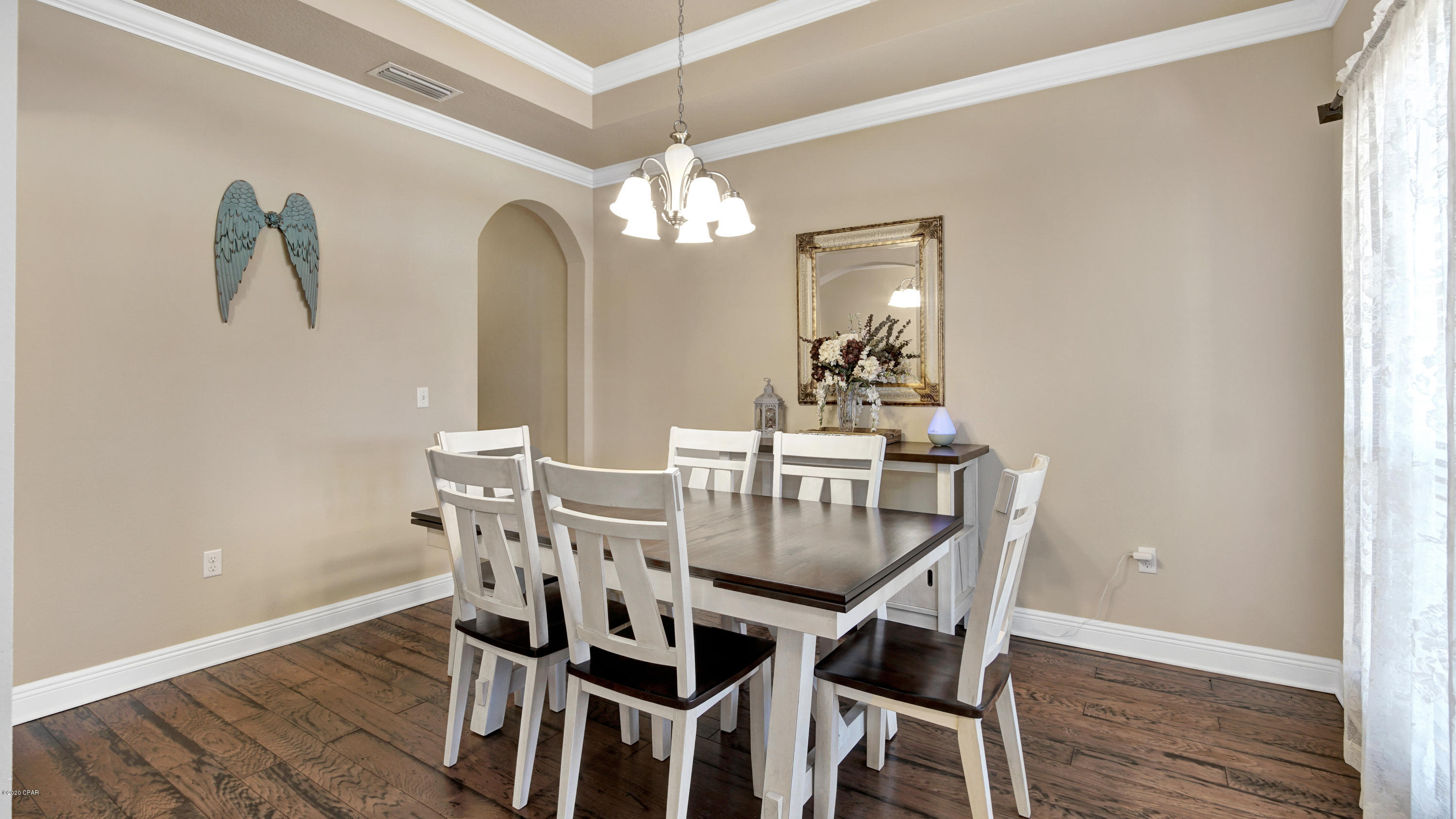 Lake Merial - Residential