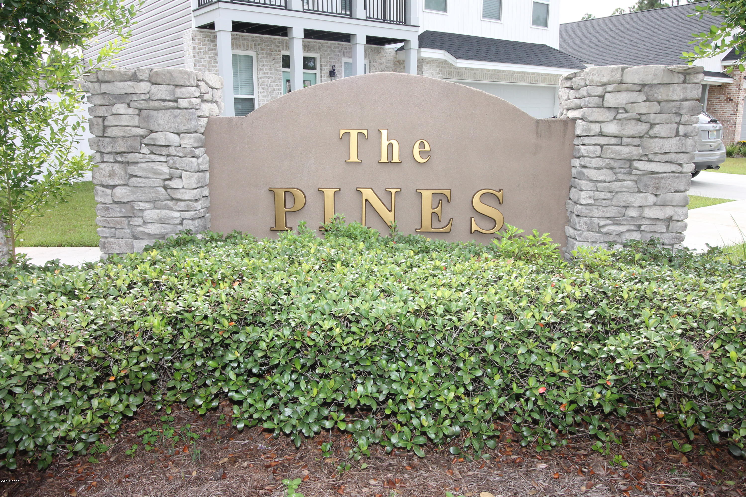 The Pines Of Lynn Haven - Residential