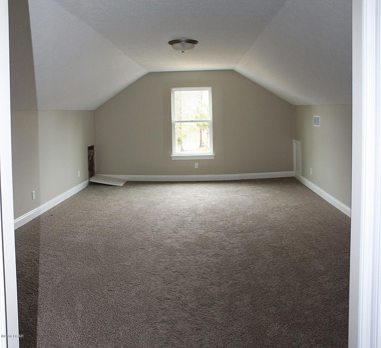 The Pines Of Lynn Haven - Residential