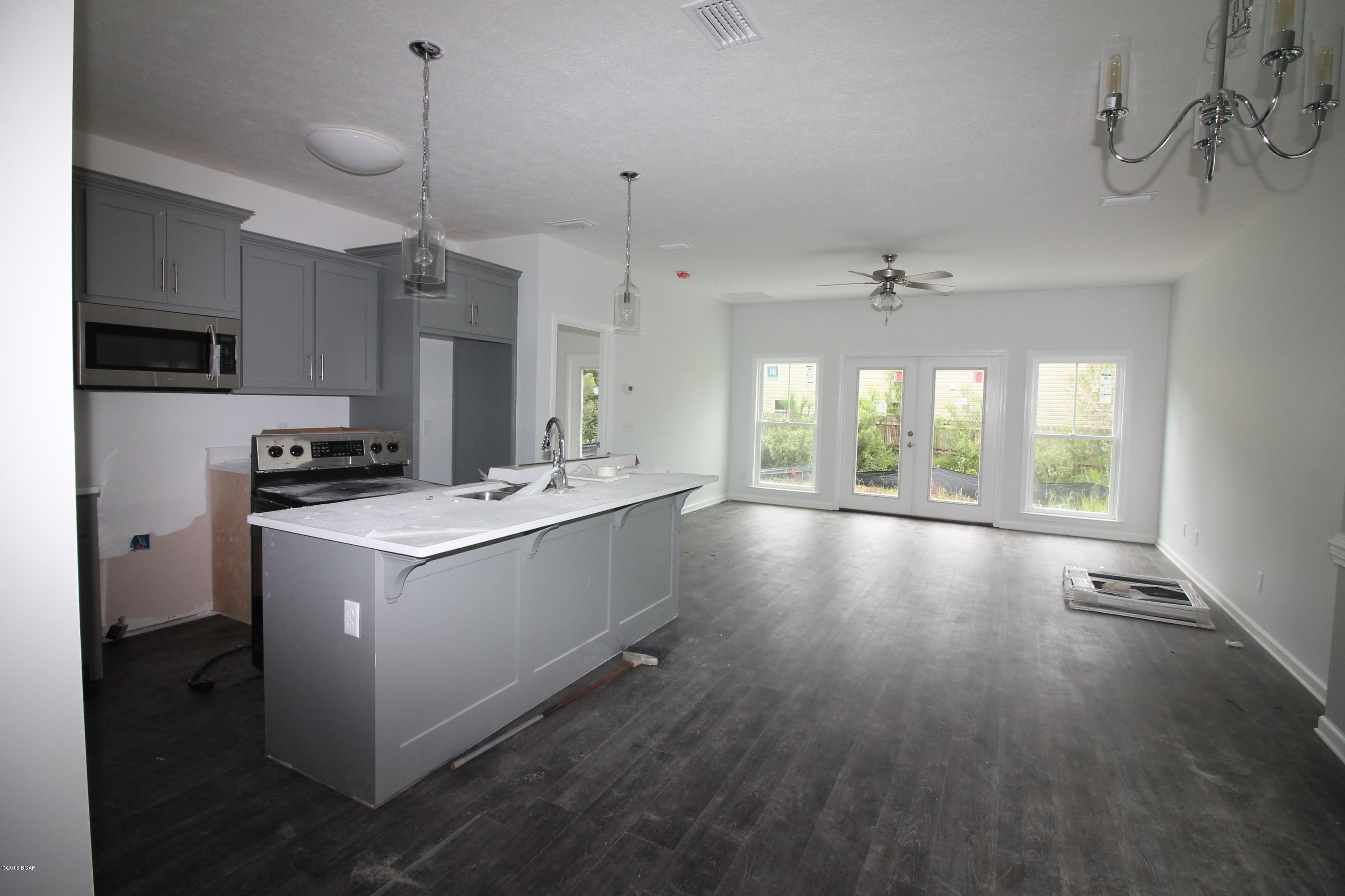 The Pines Of Lynn Haven - Residential