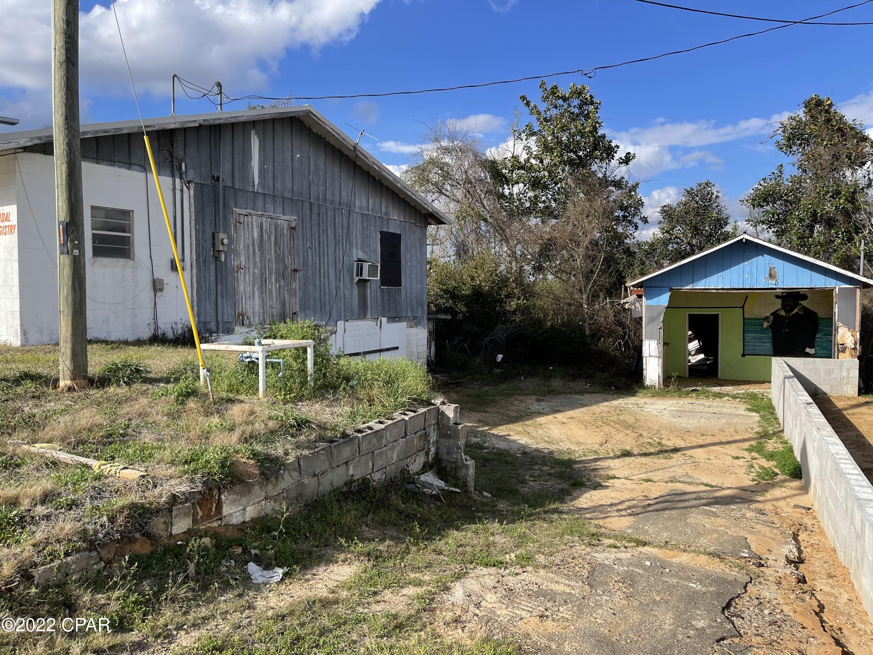 [No Recorded Subdiv] - Commercial Sale