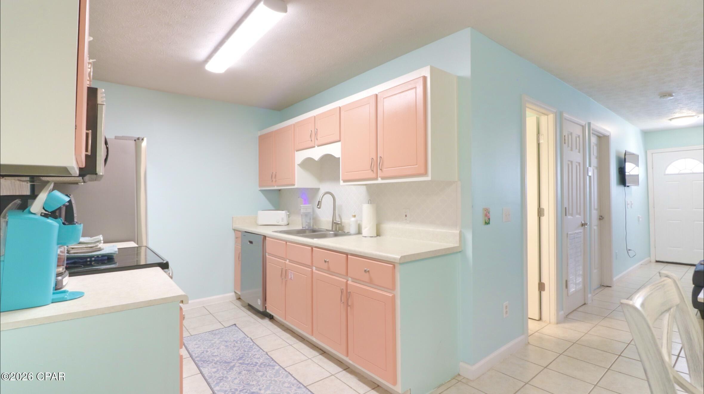 Holiday Beach Unit 15 - Residential