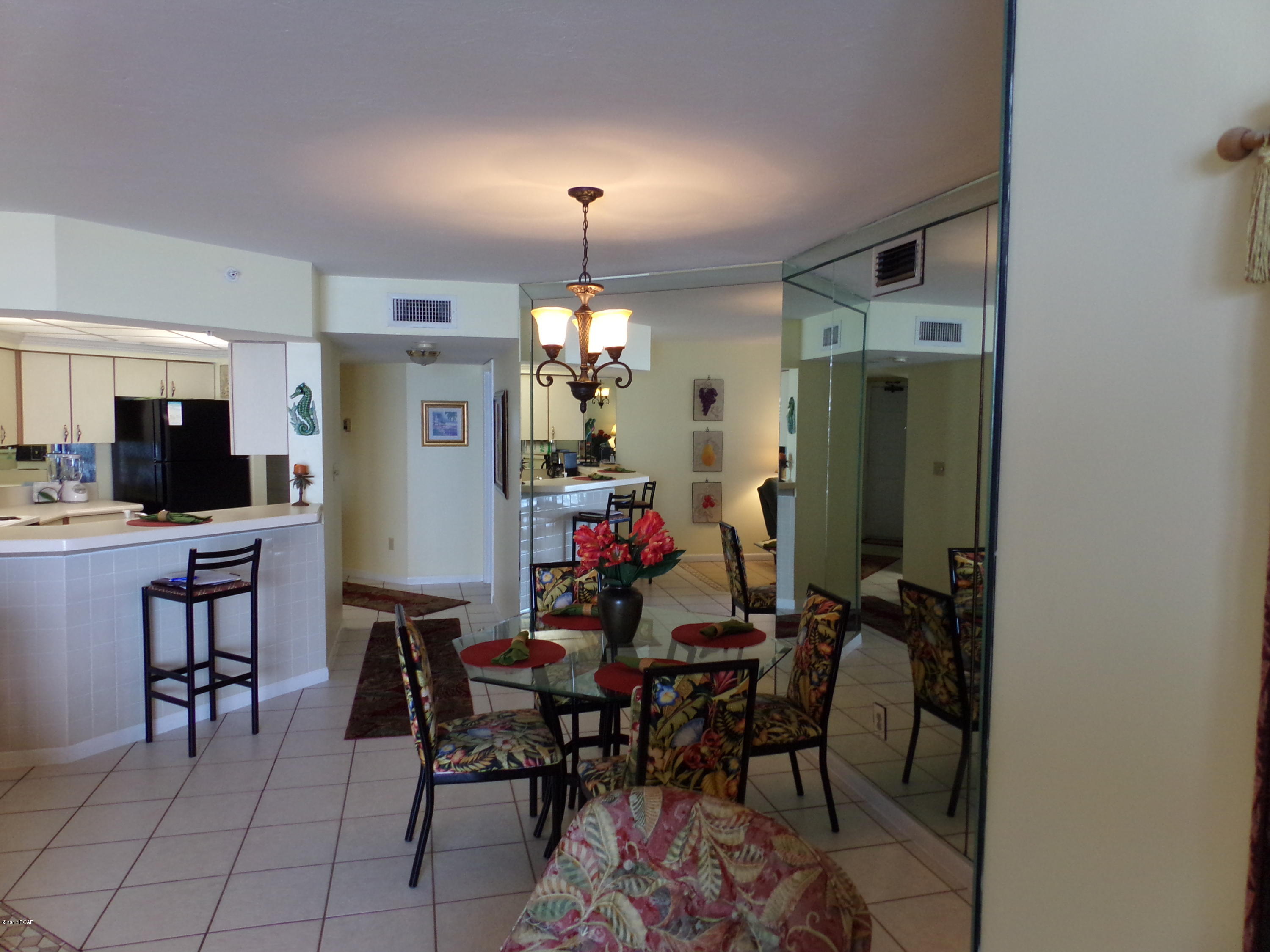 Summerhouse Condo. - Residential