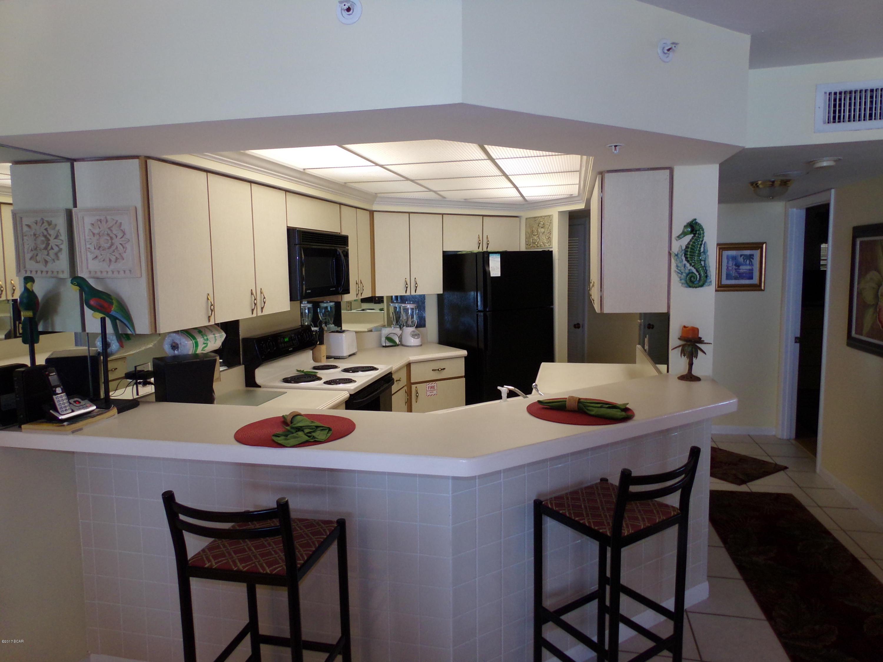 Summerhouse Condo. - Residential