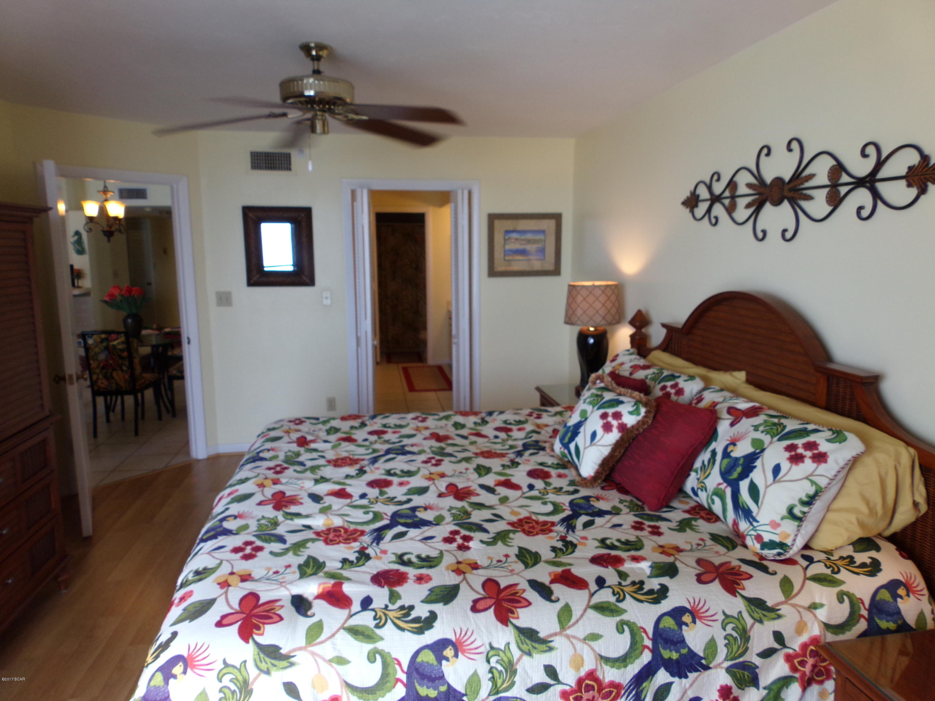 Summerhouse Condo. - Residential