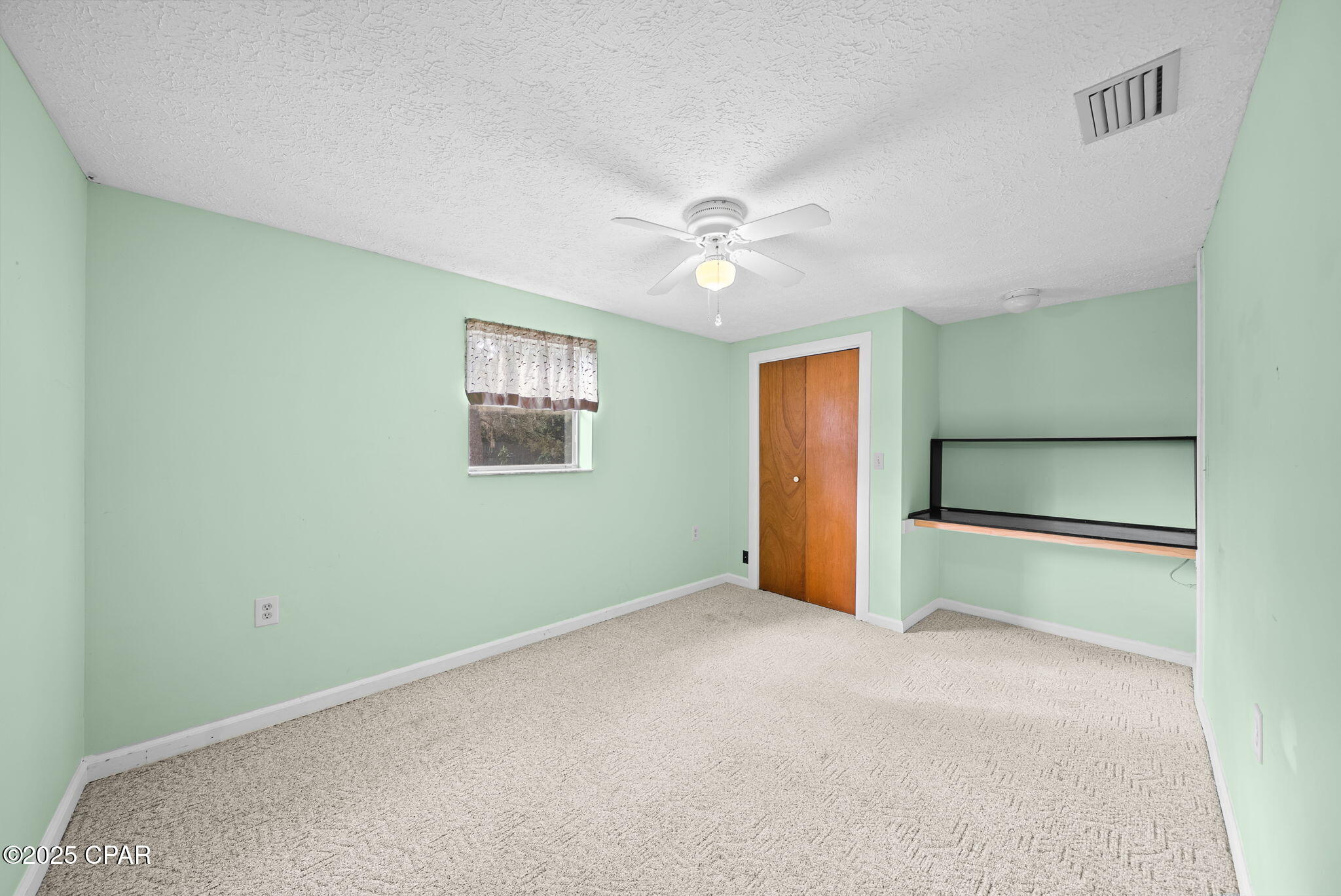 Black Oak Ridge - Residential