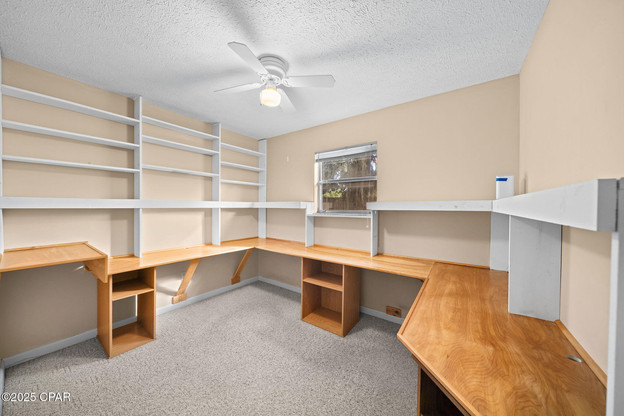 Black Oak Ridge - Residential