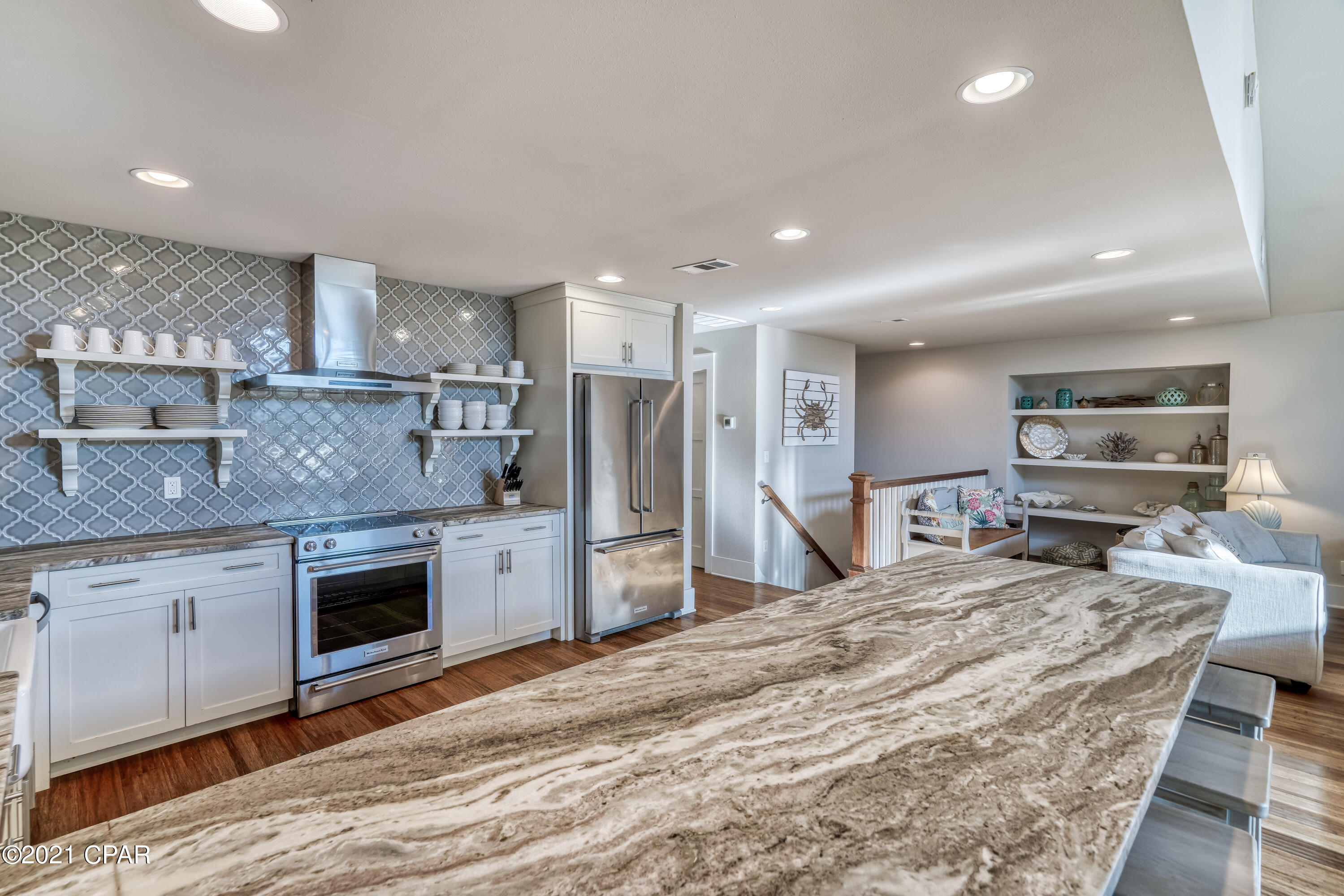 [No Recorded Subdiv] - Residential