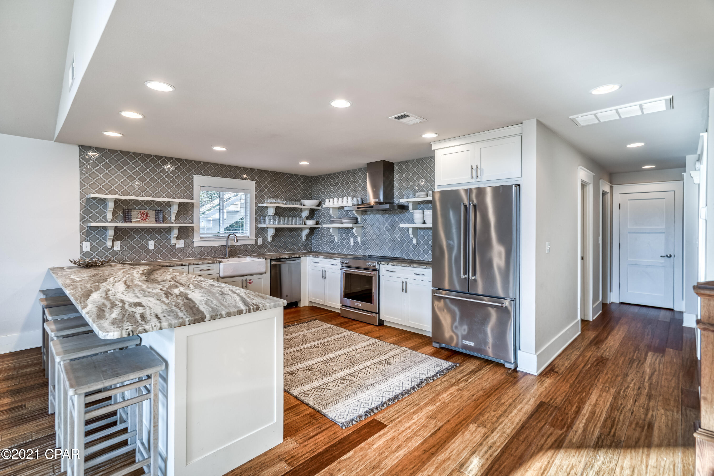 [No Recorded Subdiv] - Residential