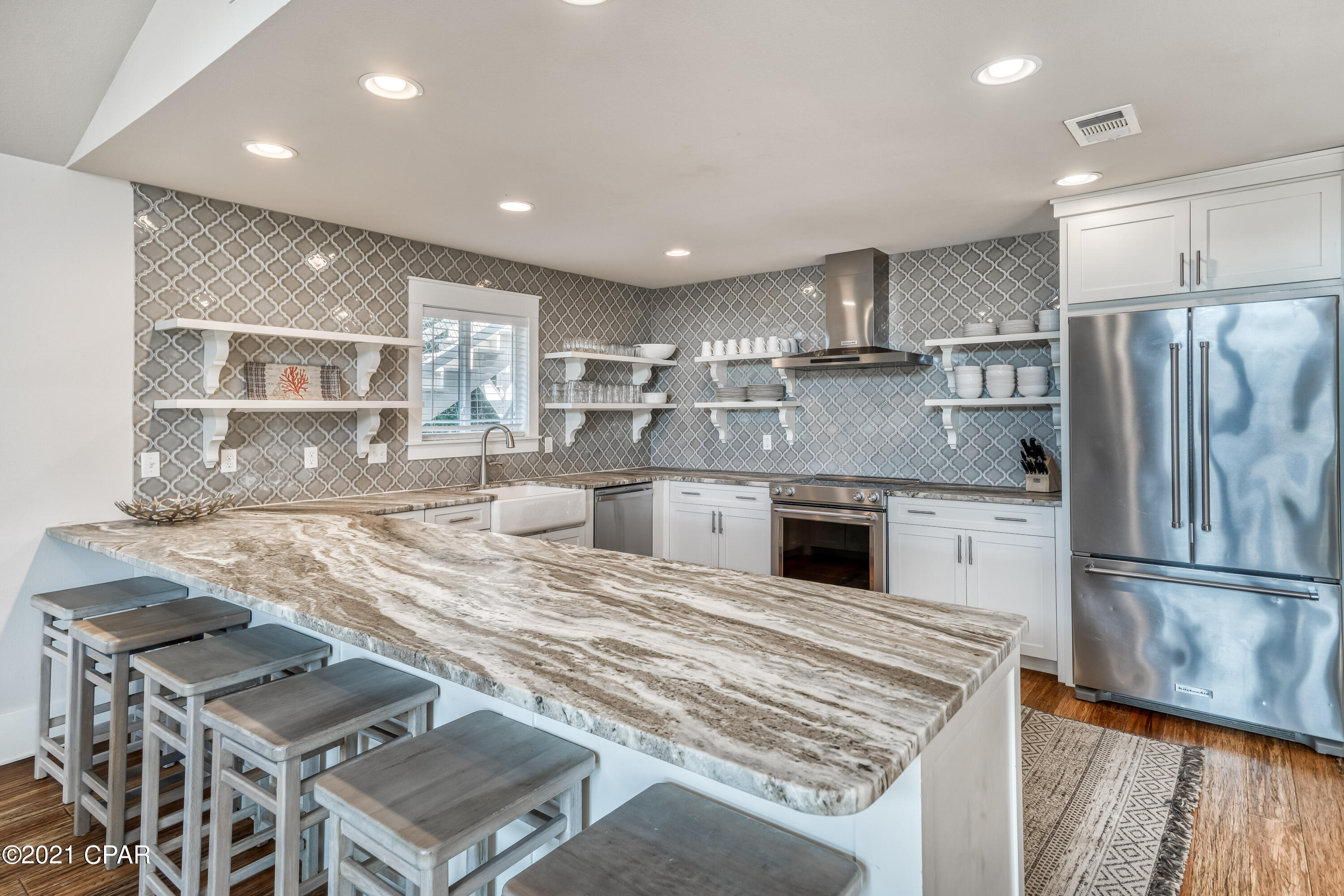 [No Recorded Subdiv] - Residential