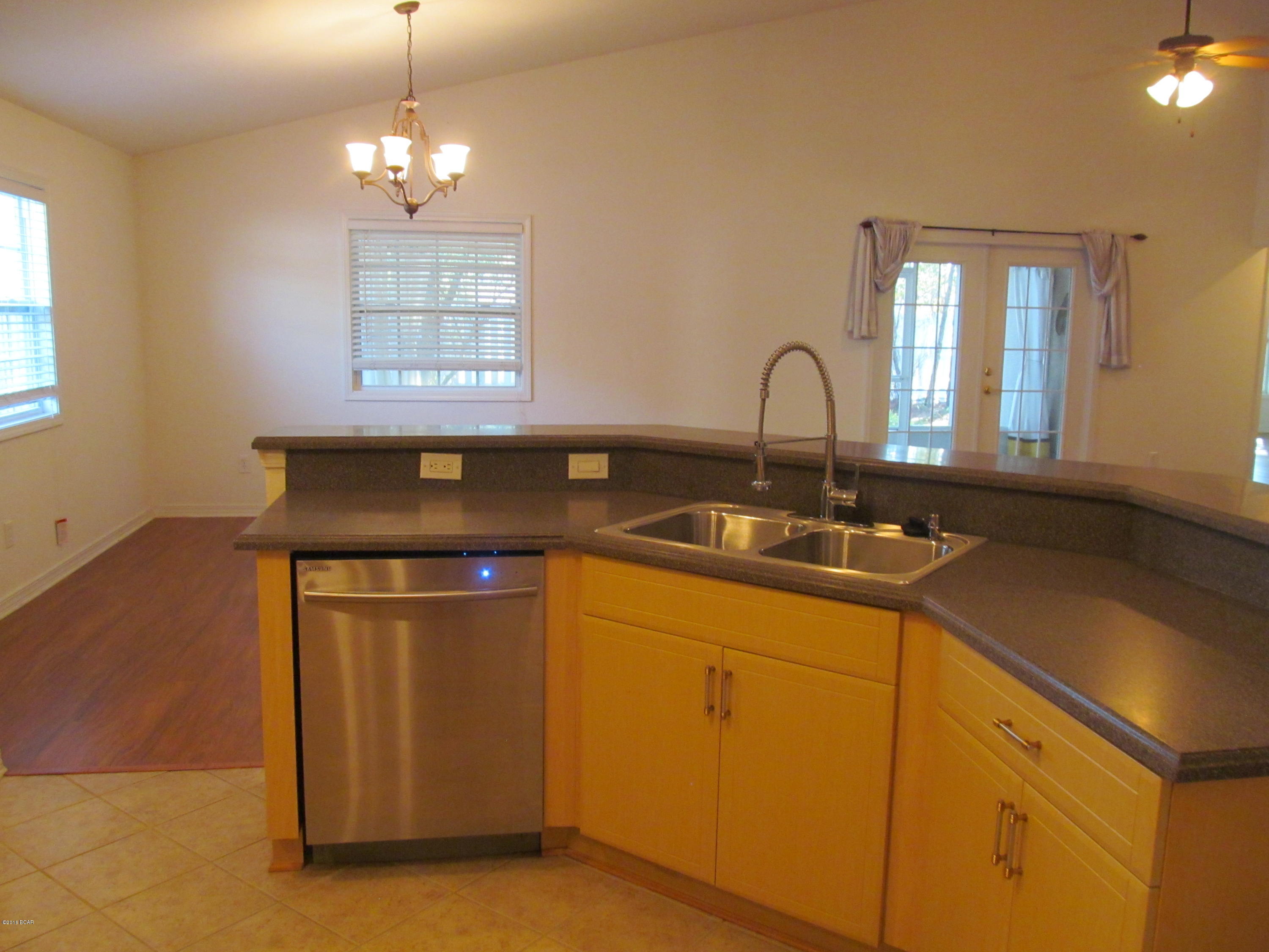 Palmetto Trace Phase IV - Residential Lease