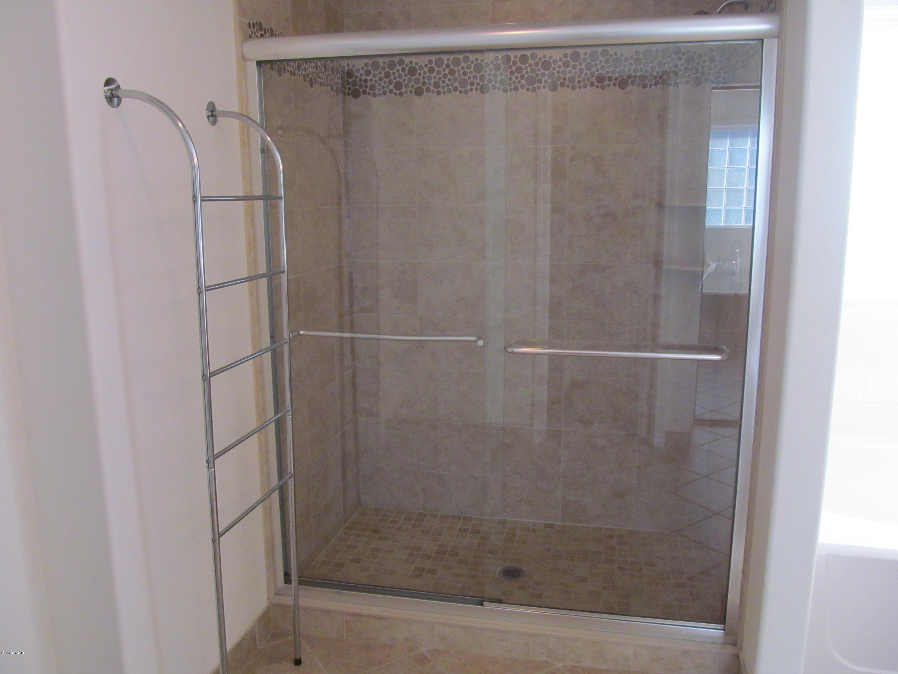 Palmetto Trace Phase IV - Residential Lease